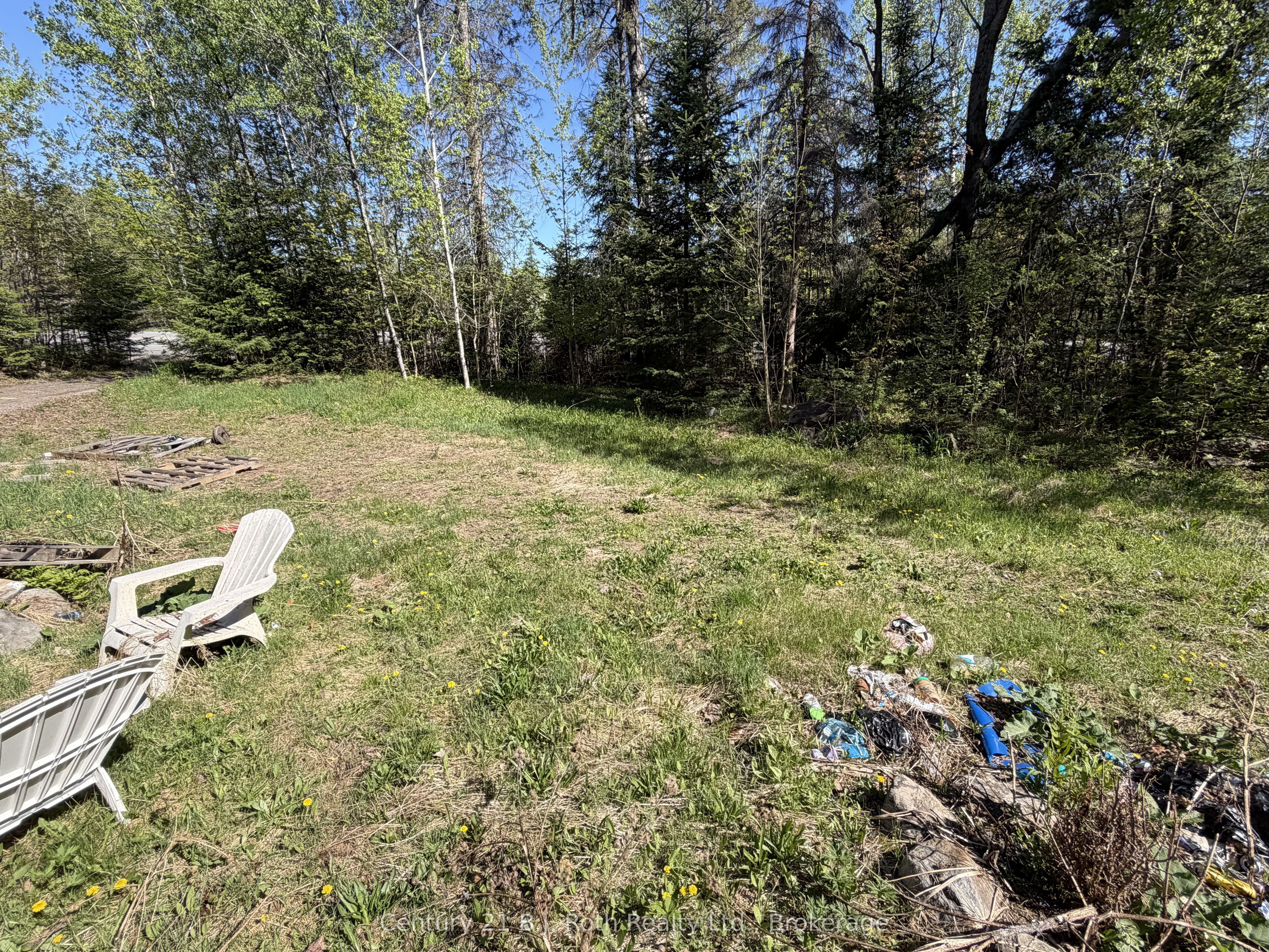1709 60 Highway, Huntsville, ON P1H 1A2 photo 3