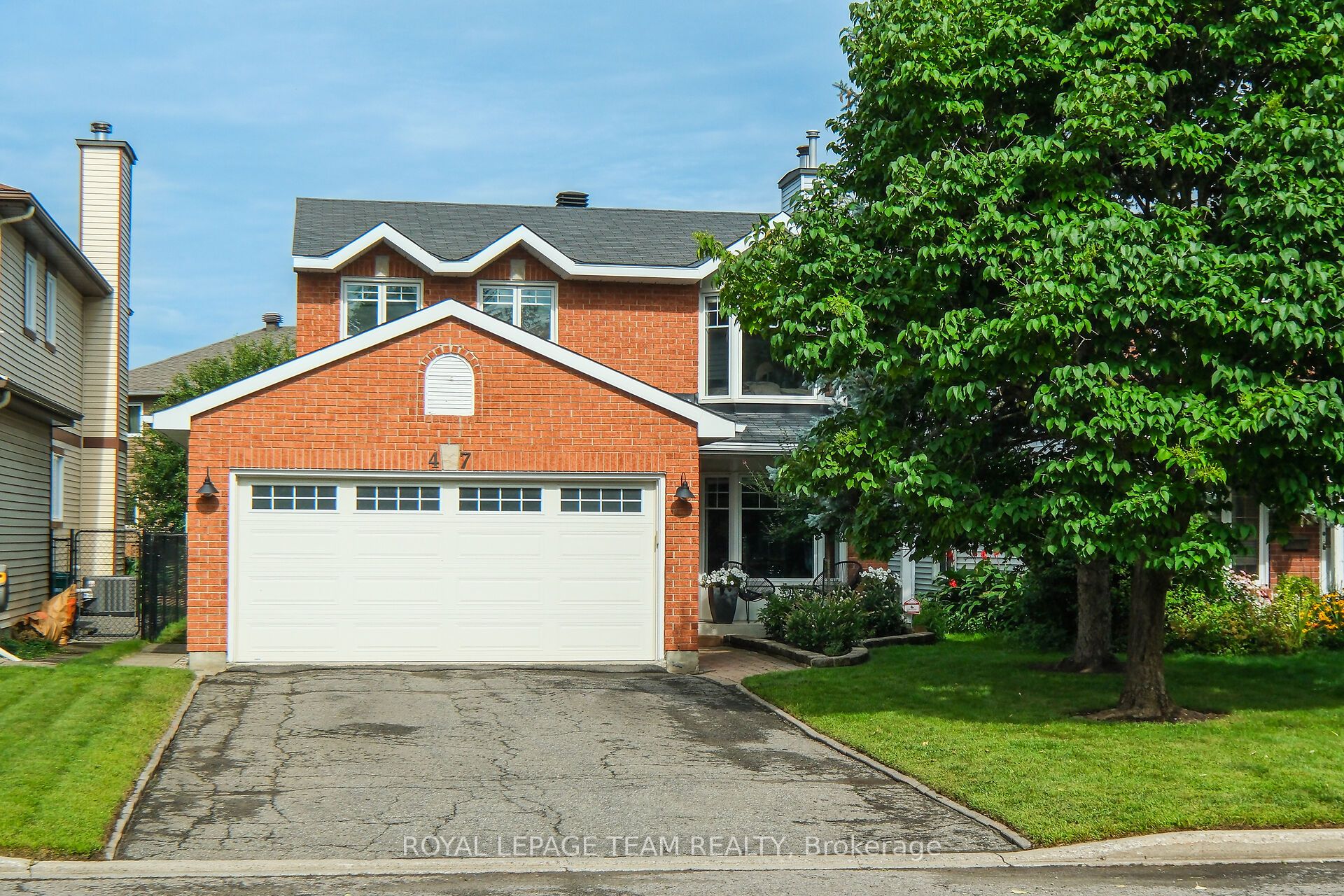 47 Dossetter Way, Hunt Club - South Keys and Area, ON K1G 4S9