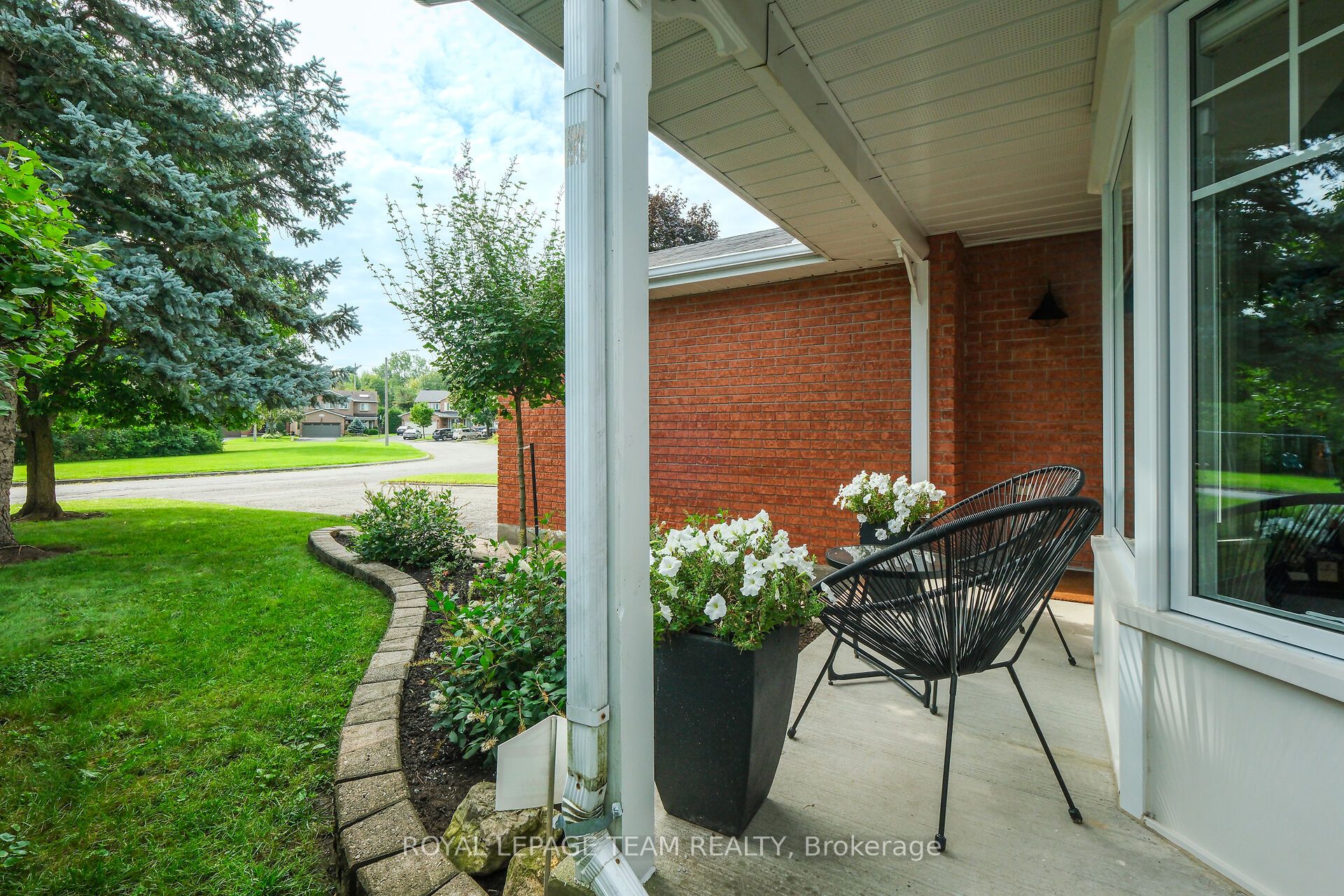 47 Dossetter Way, Hunt Club - South Keys and Area, ON K1G 4S9 photo 5