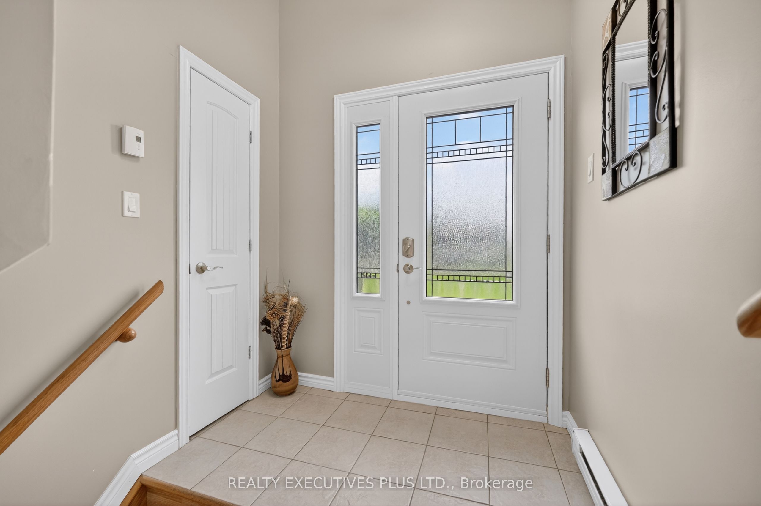 10 Potvin Street, Clarence-Rockland, ON K0A 1E0 photo 3