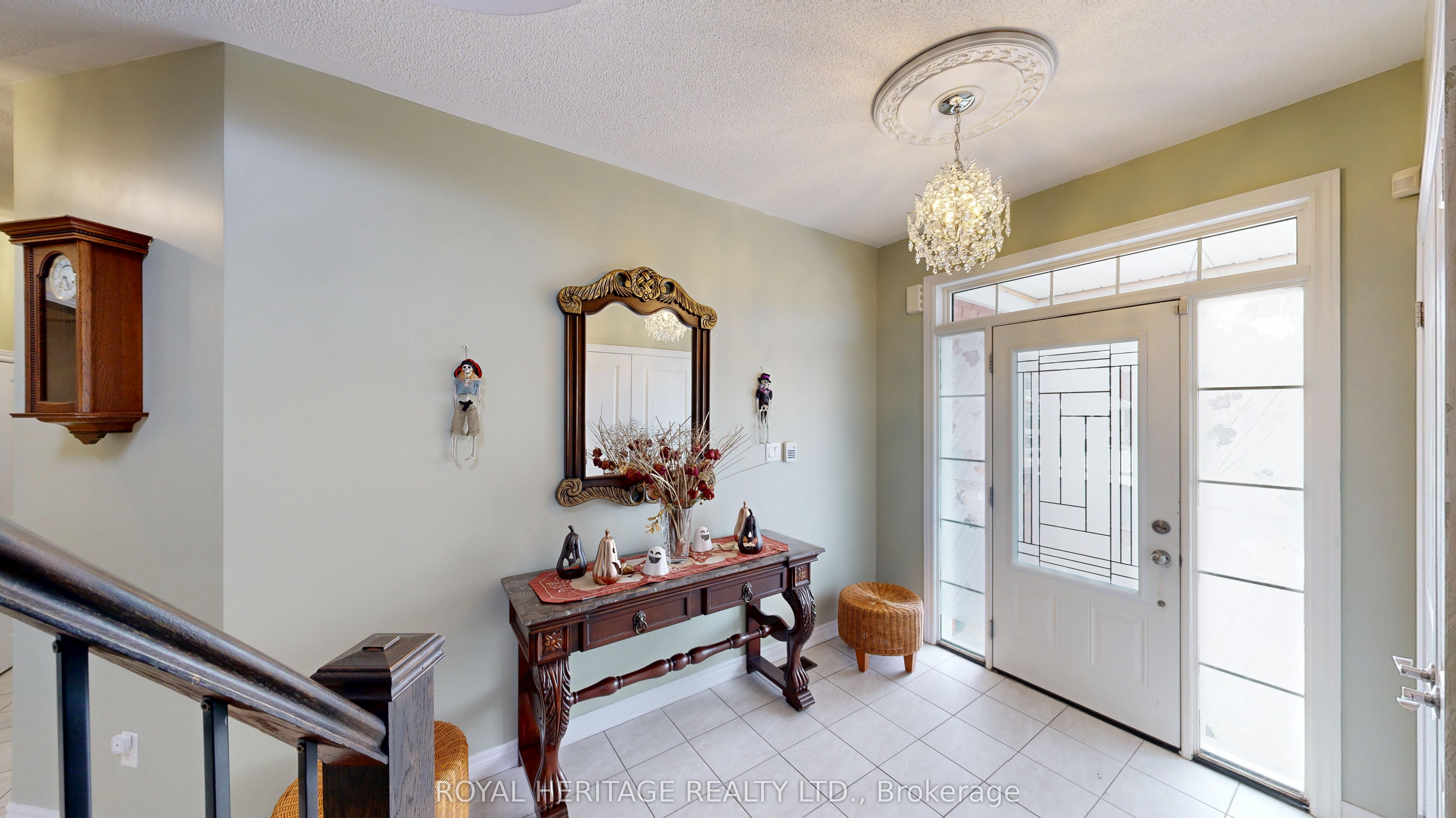 976 Avery Avenue, Peterborough, ON K9J 0G9 photo 3