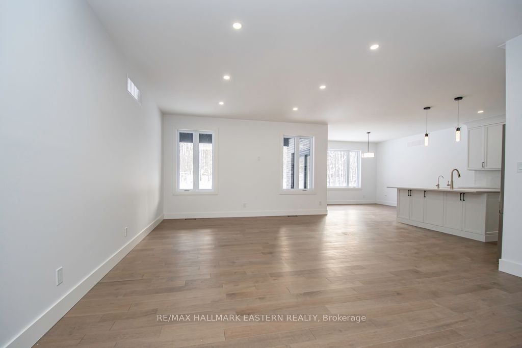 11 Maplewood Court, Trent Lakes, ON K0L 1J0 photo 5