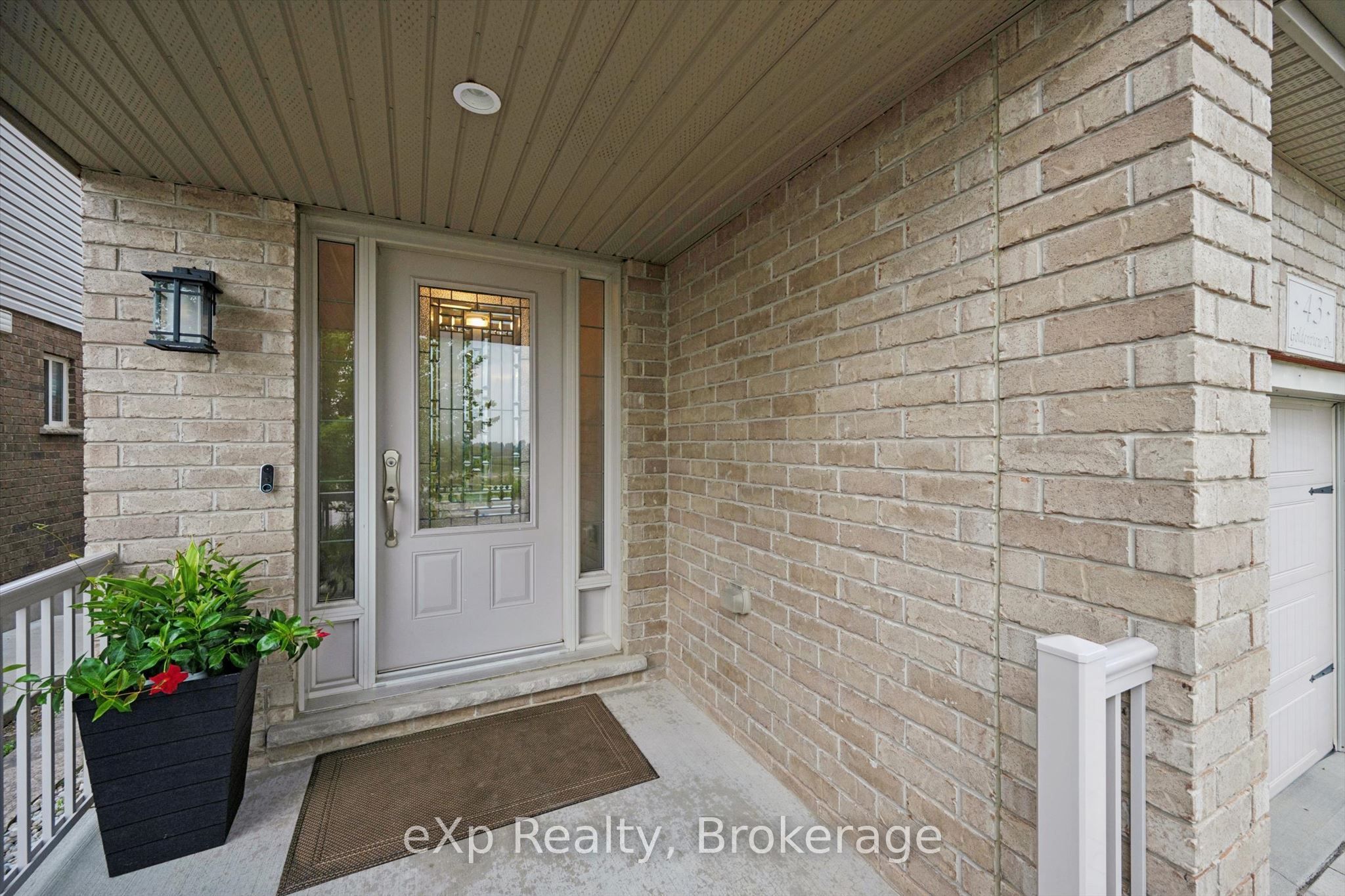 43 Goldenview Drive, Guelph, ON N1E 0M5 photo 3