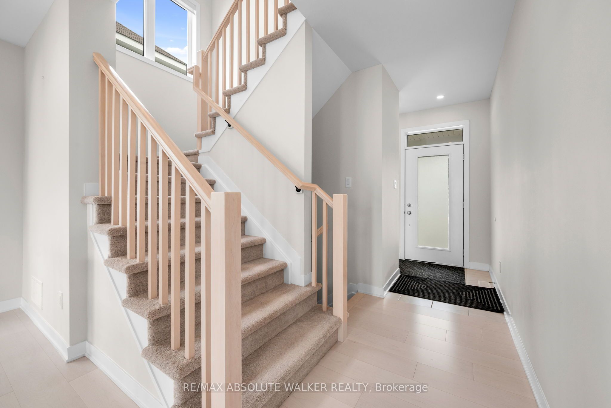 4114 Obsidian Street, Barrhaven, ON K2J 6X9 photo 4