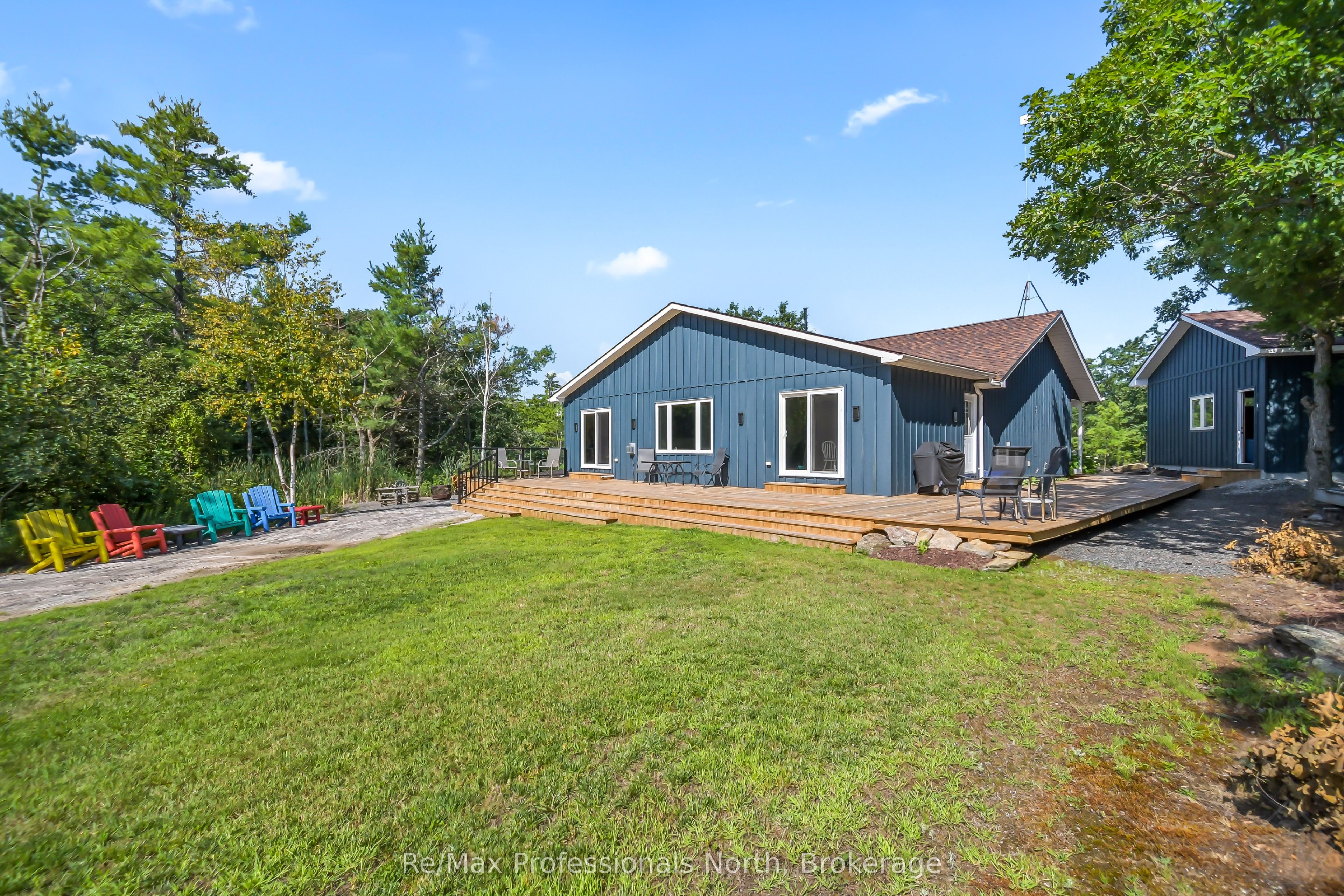 891 Peninsula Road, Gravenhurst, ON P1P 0E2 photo 5
