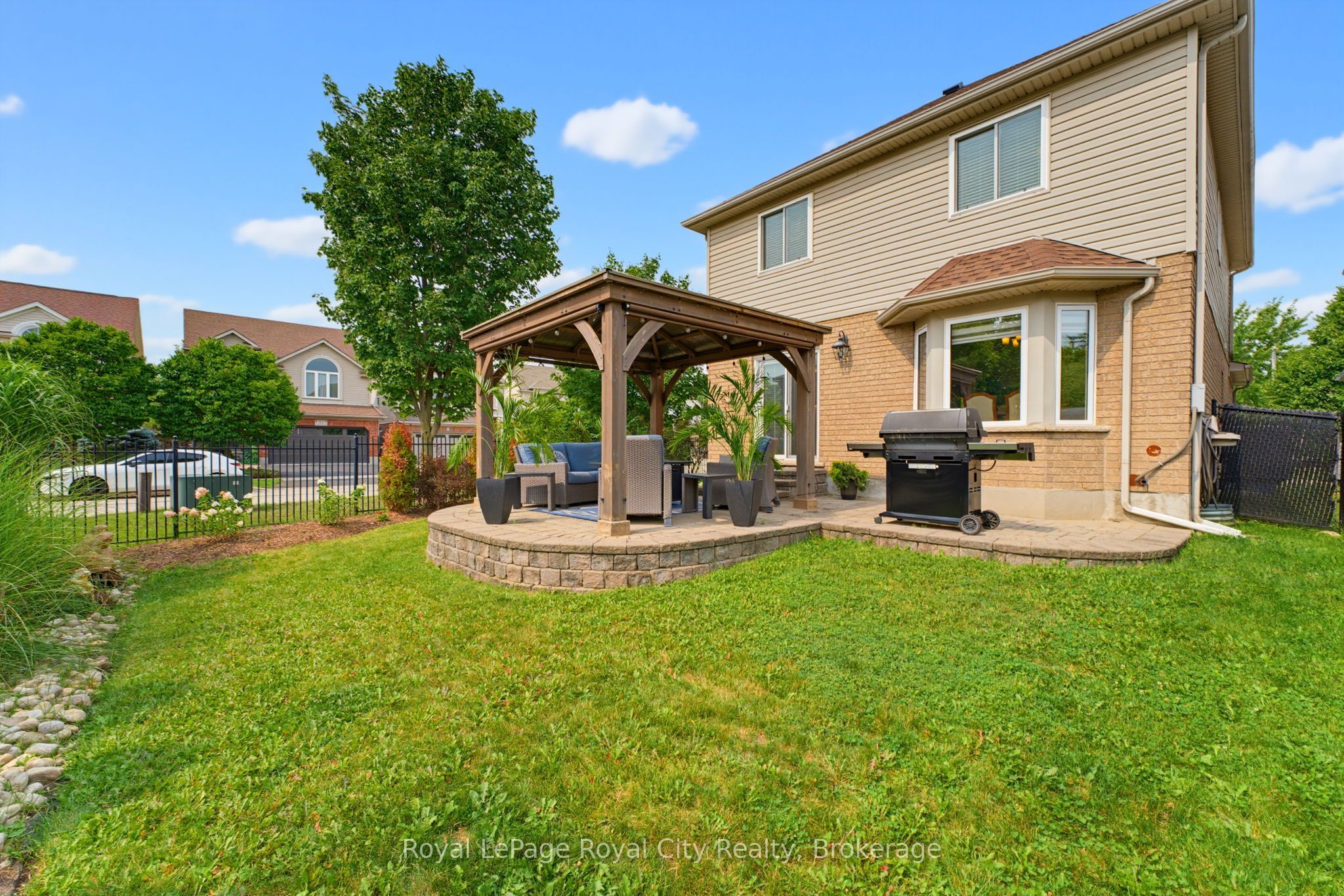 59 Lynch Circle, Guelph, ON N1L 1R9 photo 3