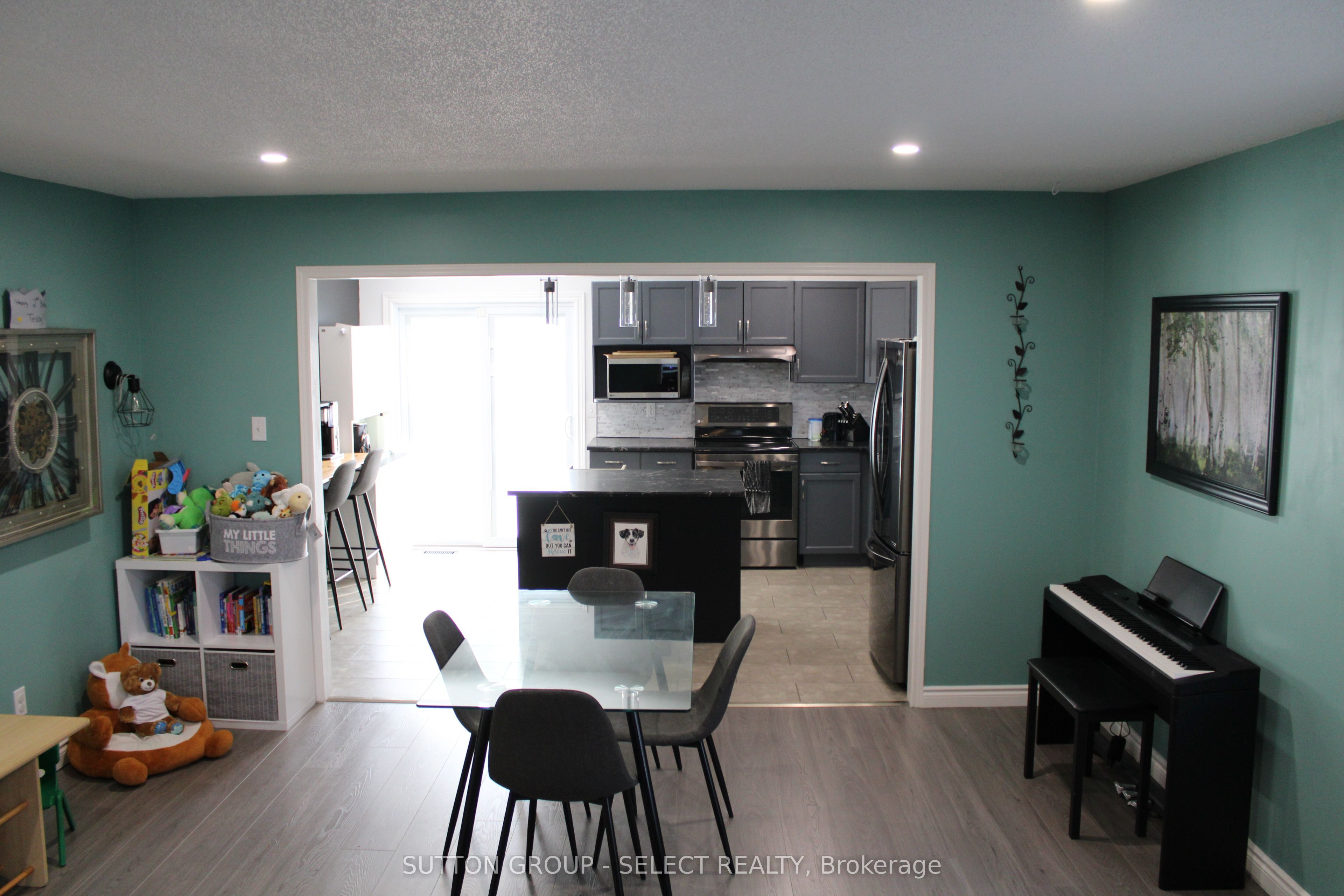 234 Parkview Drive, Strathroy-Caradoc, ON N7G 4C1 photo 4