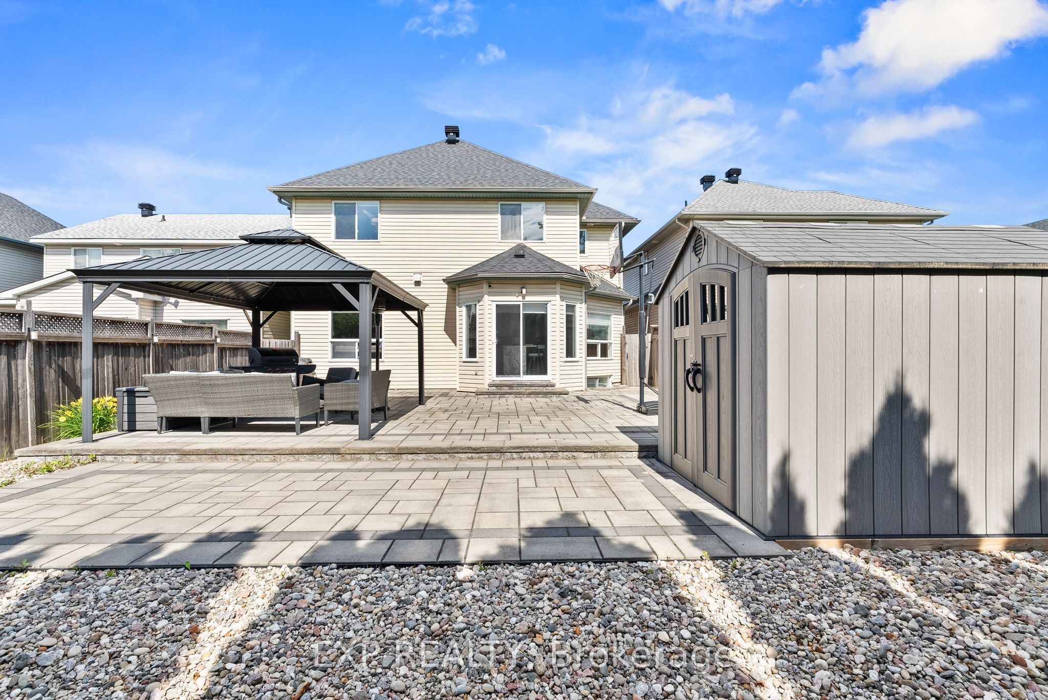 112 Redcliff Avenue, Barrhaven, ON K2J 5J7 photo 5