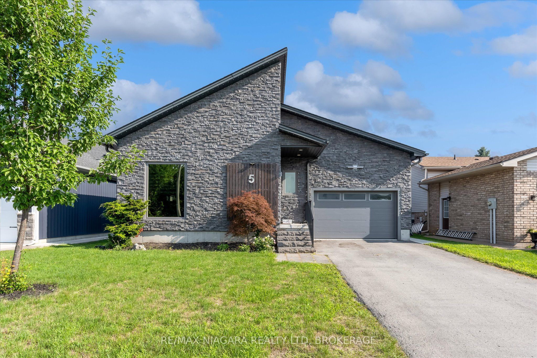 5 Heron Pointe Road, Port Colborne, ON L3K 6A9 photo 2