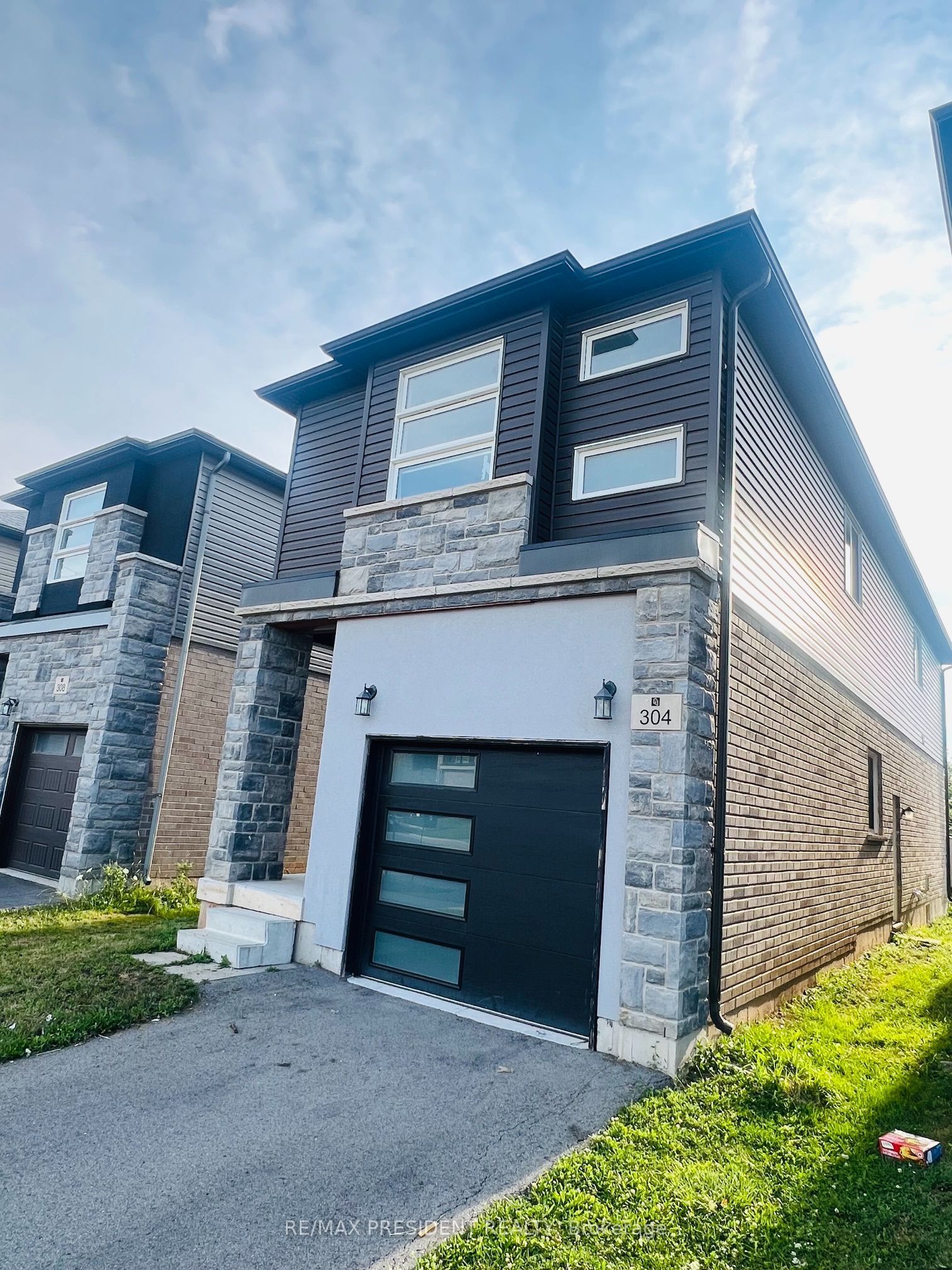 304 Louise Street, Welland, ON L3B 0H8 photo 2