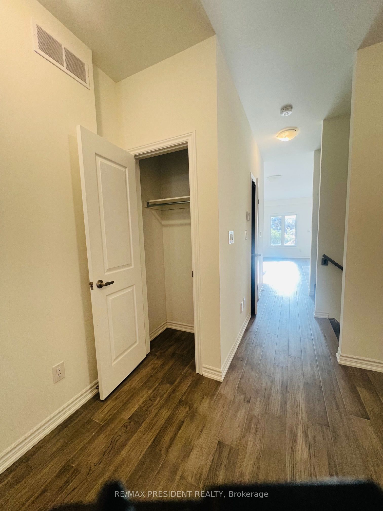 304 Louise Street, Welland, ON L3B 0H8 photo 5