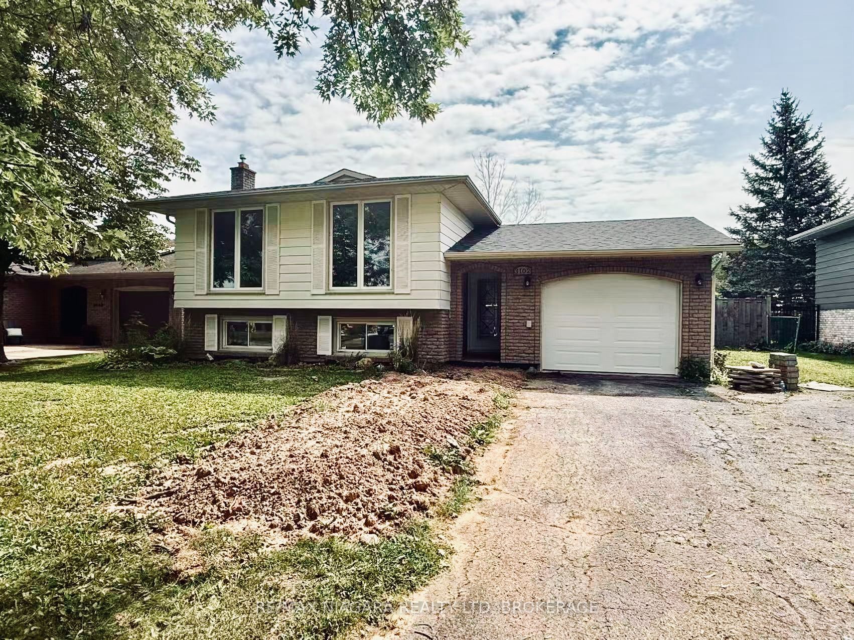 3102 Ussher Street, Niagara Falls, ON L2G 6M2 photo 2