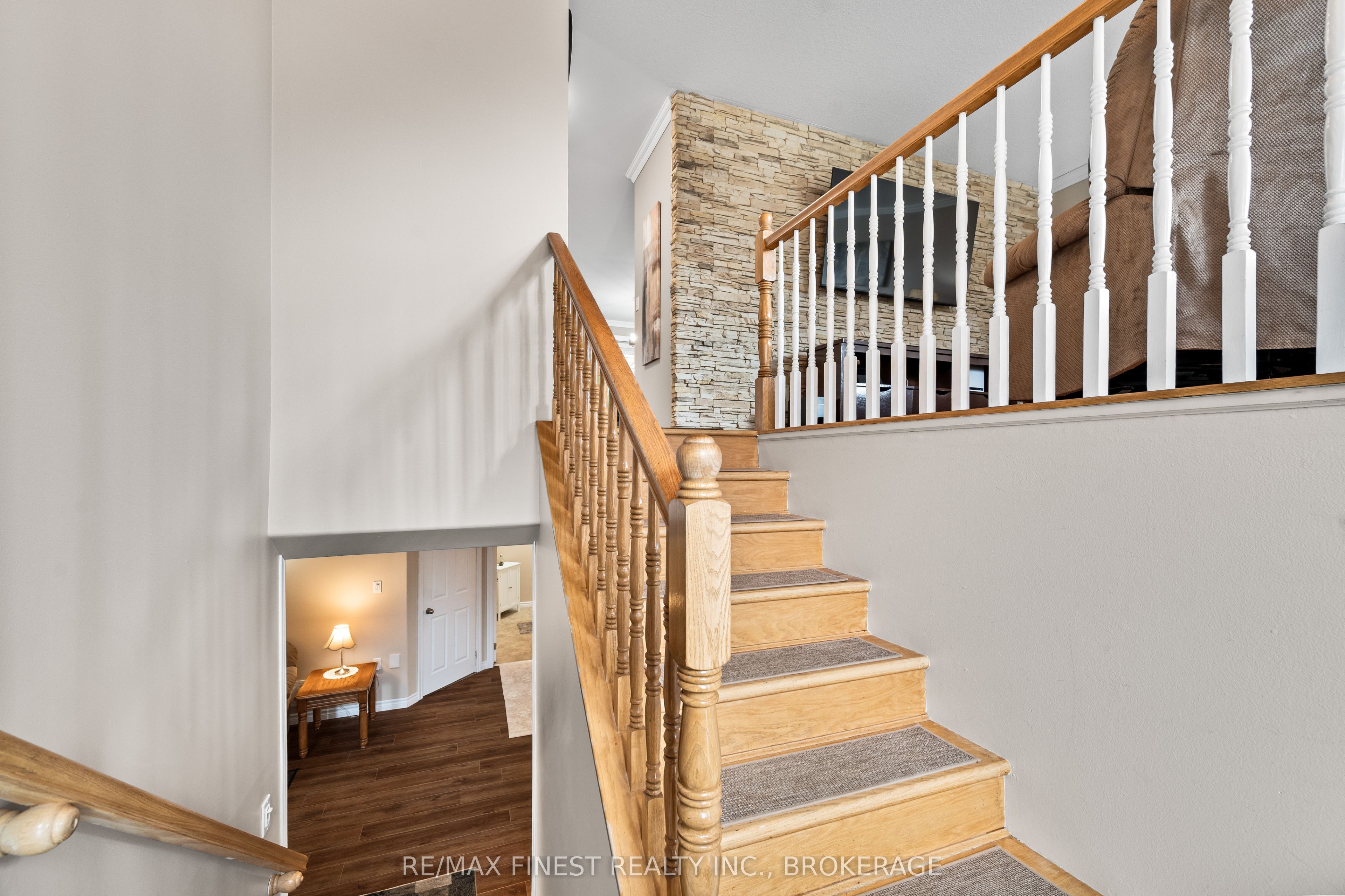 37 Liddle Lane, Belleville, ON K8N 5Y3 photo 4