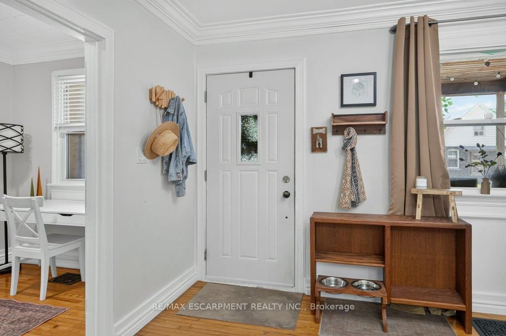 15 Crockett Street, Hamilton, ON L8V 1G8 photo 3