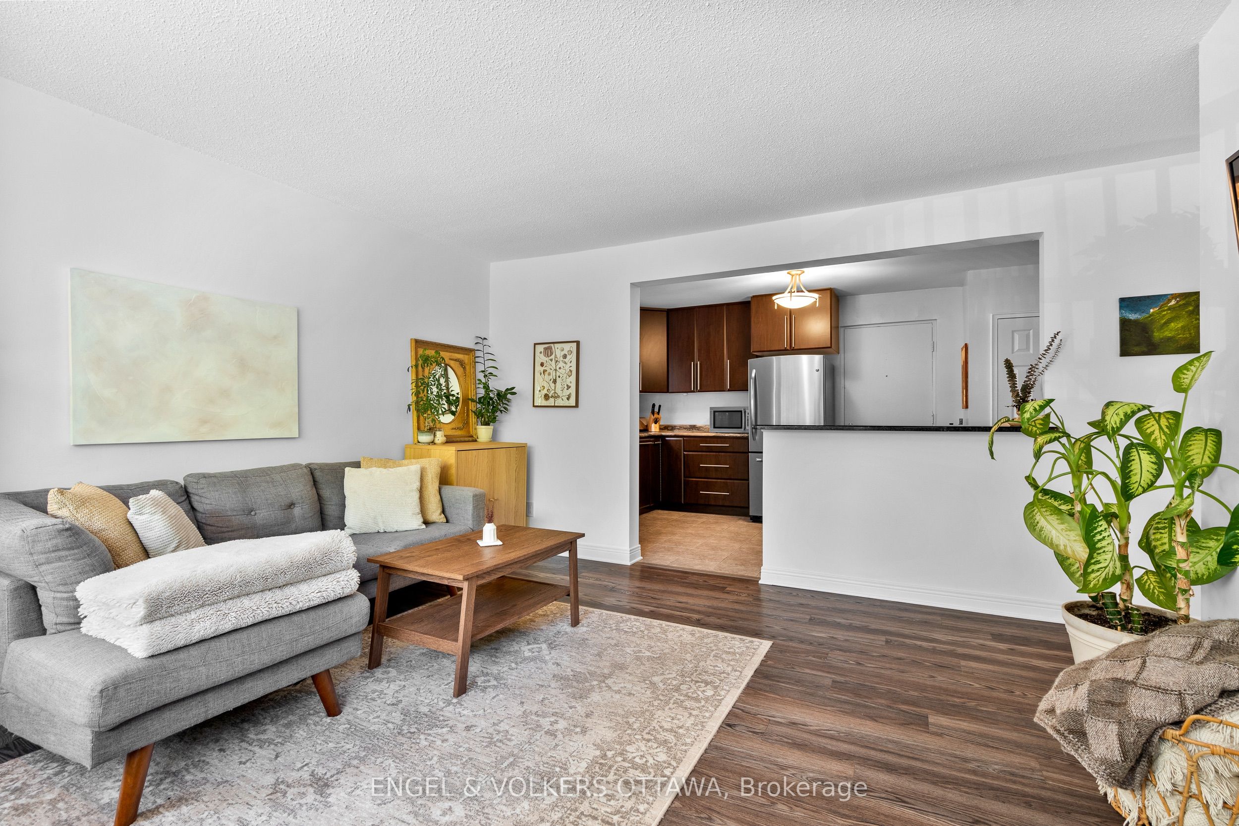 270 Beechwood Avenue 11, Vanier and Kingsview Park, ON K1L 8A6 photo 4