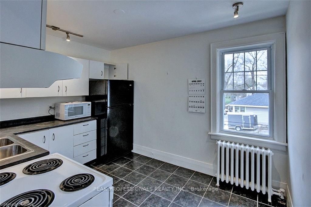 35 CLIFTONVALE Avenue UPPER UNIT, London South, ON N6J 1J5 photo 4
