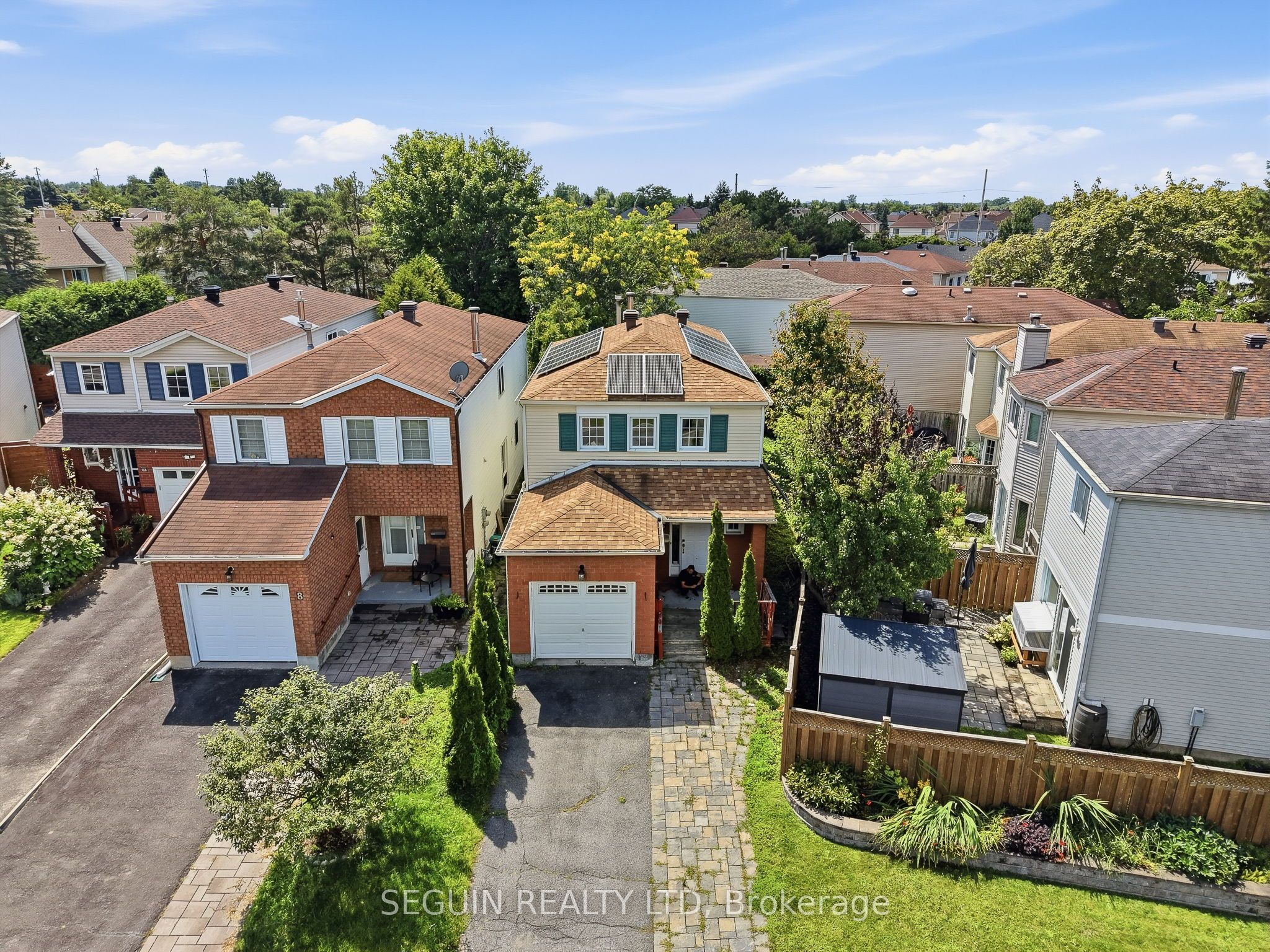 6 Manju Street, Hunt Club - South Keys and Area, ON K1G 4T7