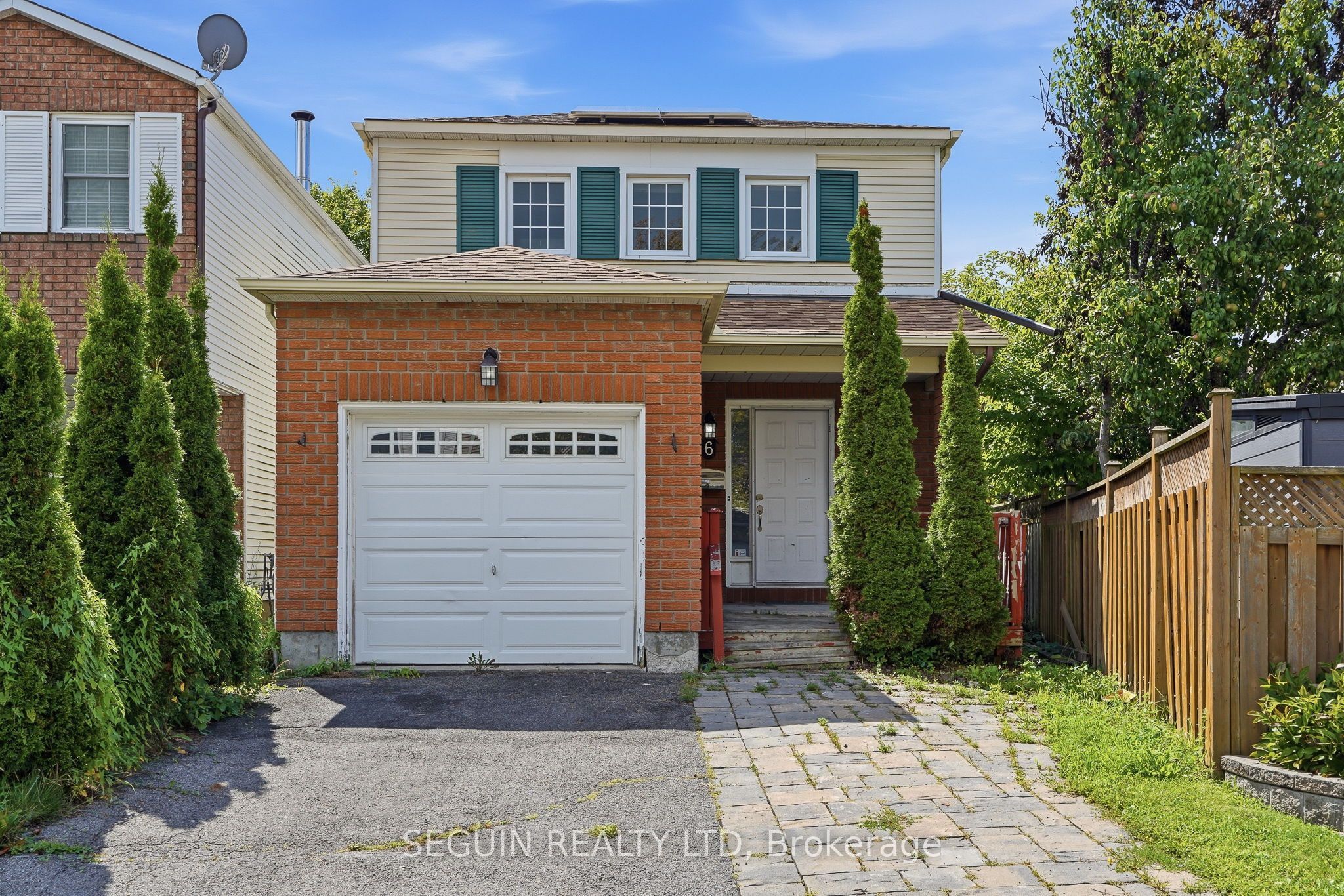 6 Manju Street, Hunt Club - South Keys and Area, ON K1G 4T7 photo 3
