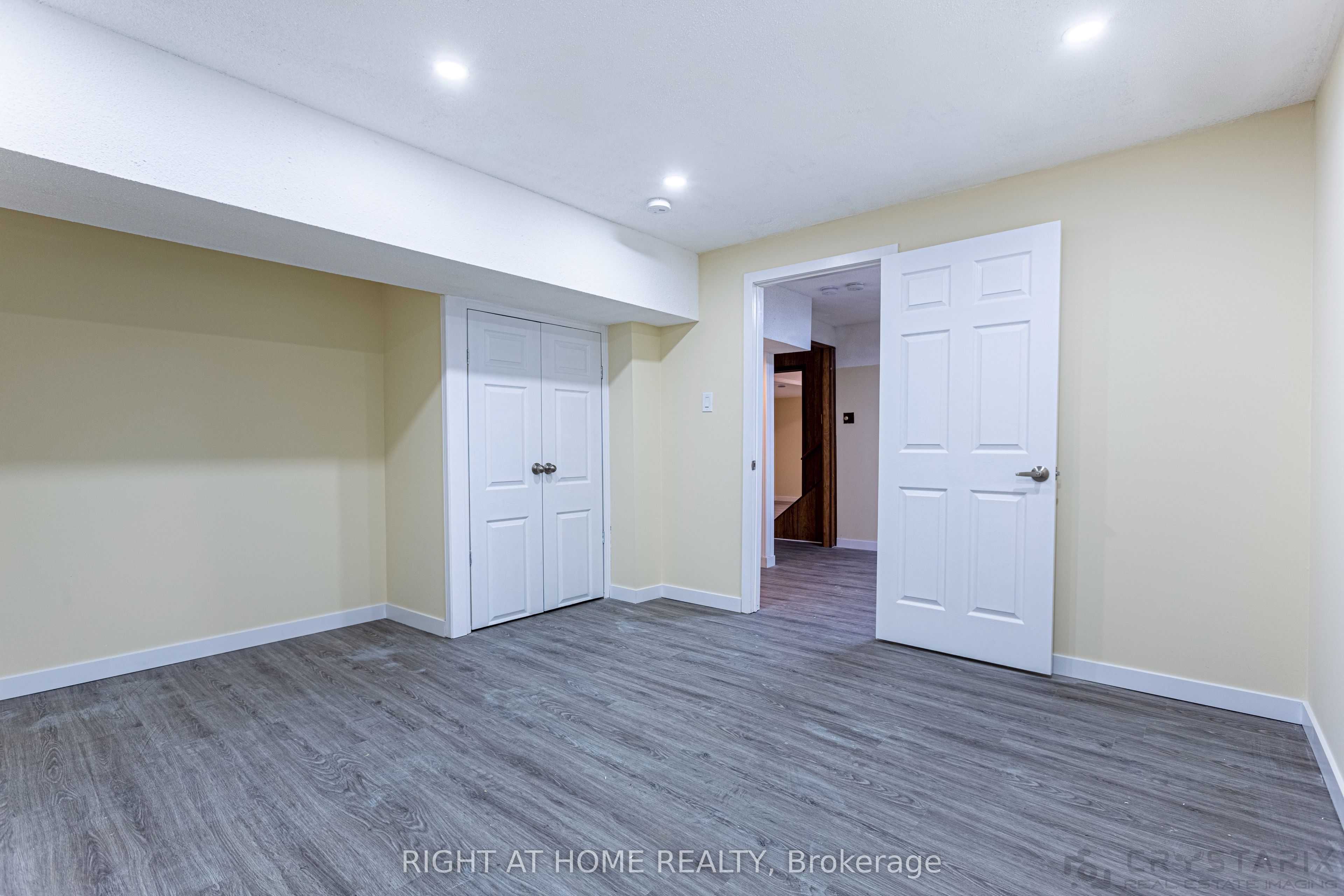19 Windingway Crescent Lower, London North, ON N6G 3E8 photo 4