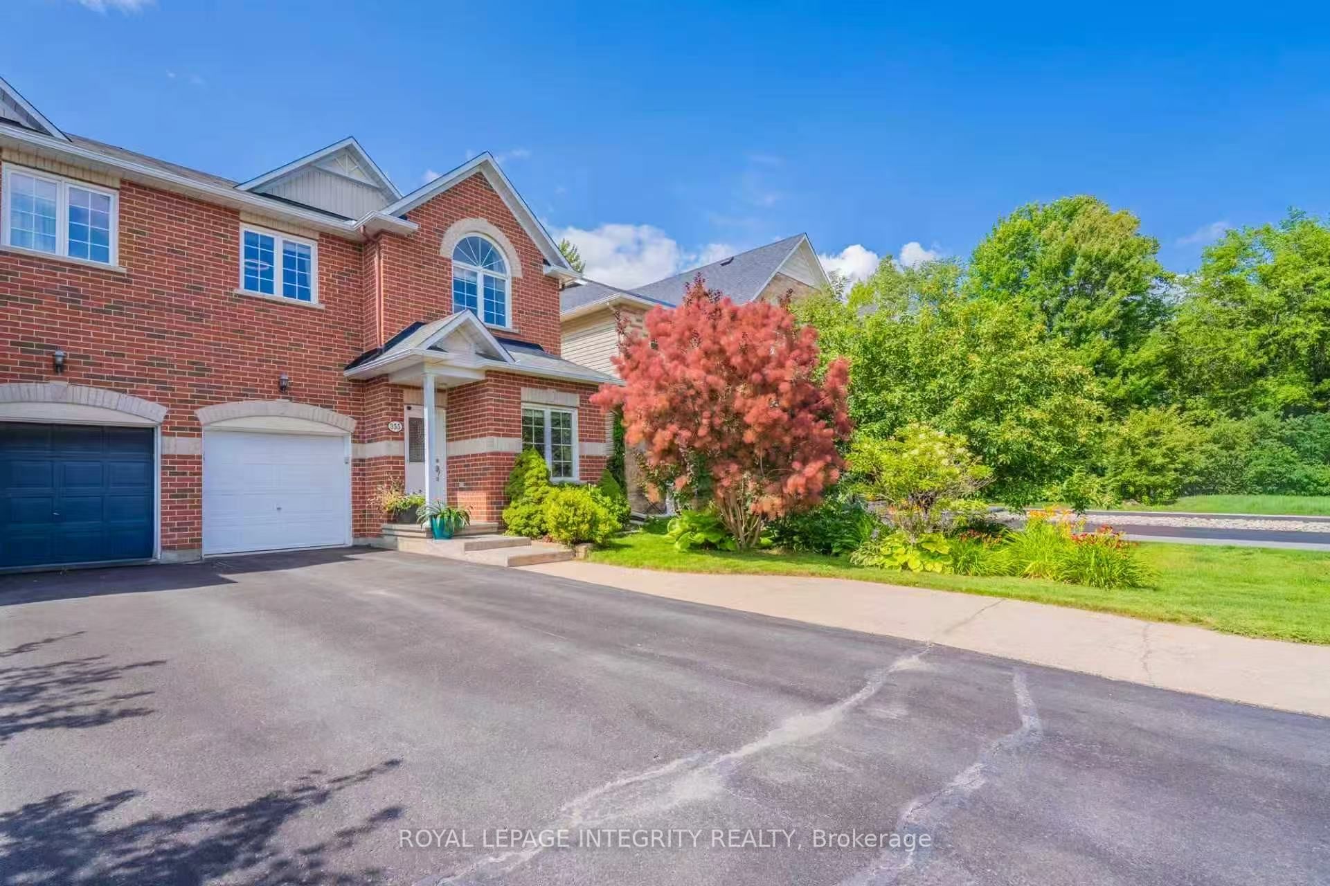 355 Celtic Ridge Crescent, Kanata, ON K2W 0B6 photo 2