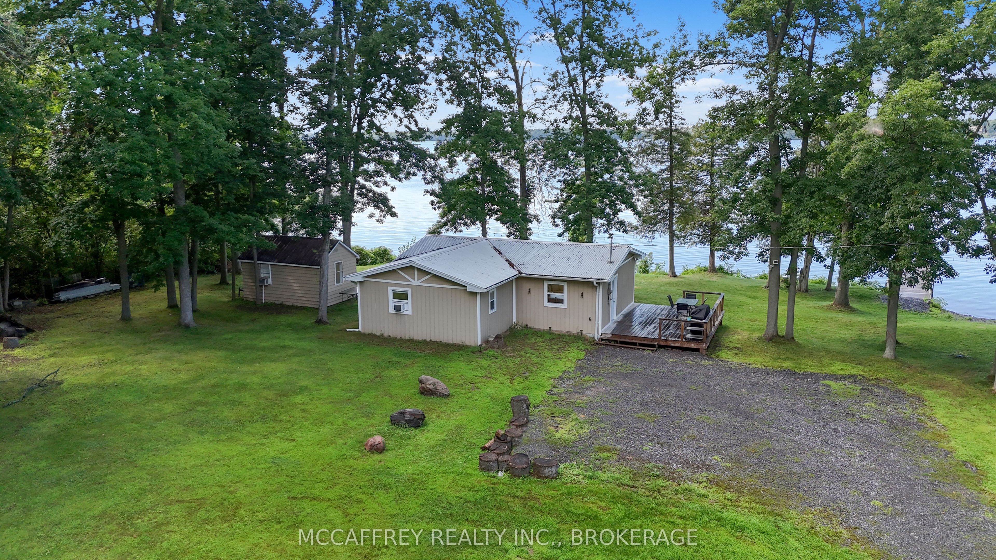 80 Trillium Lane, Greater Napanee, ON K7R 3K7 photo 2