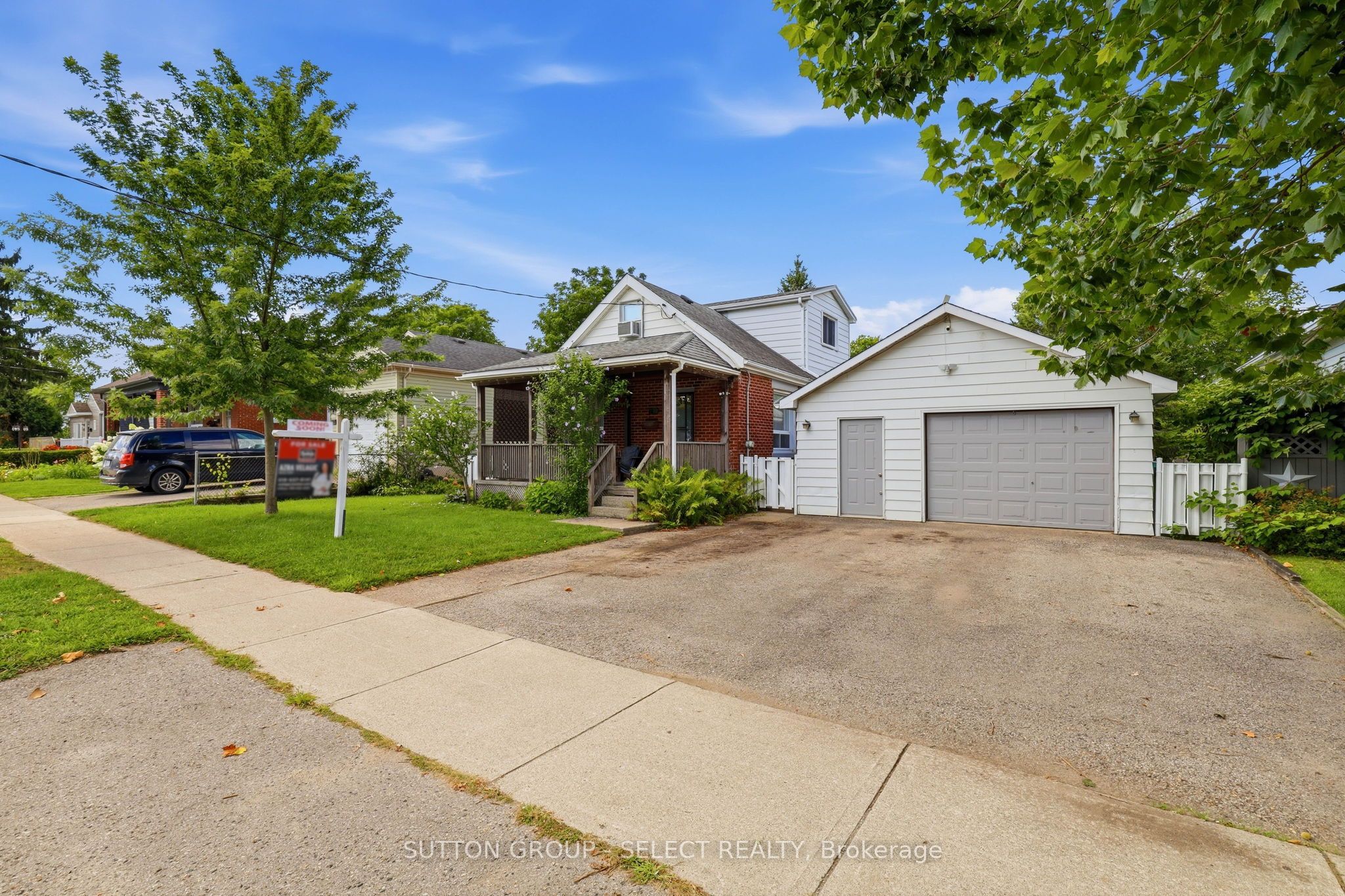 349 Edmonton Street, London East, ON N5W 4Y4