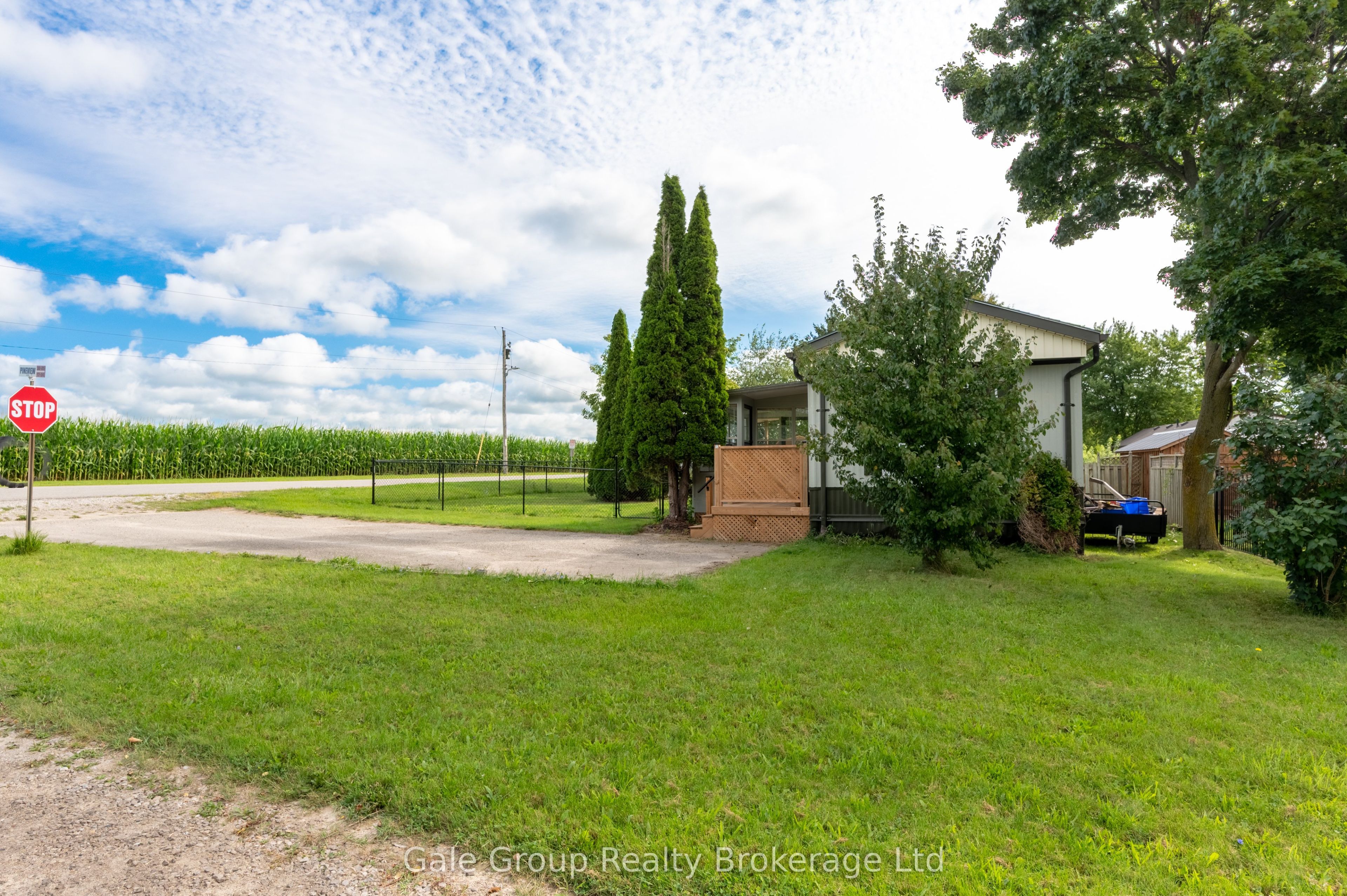 32 Pineview Ave Avenue, Malahide, ON N0L 2J0 photo 3