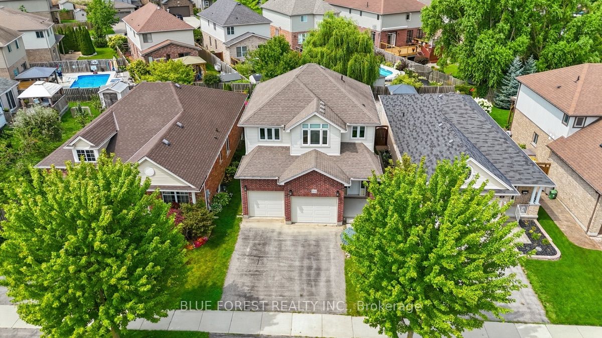 1834 Dormer Drive, London South, ON N6M 0C1 photo 2