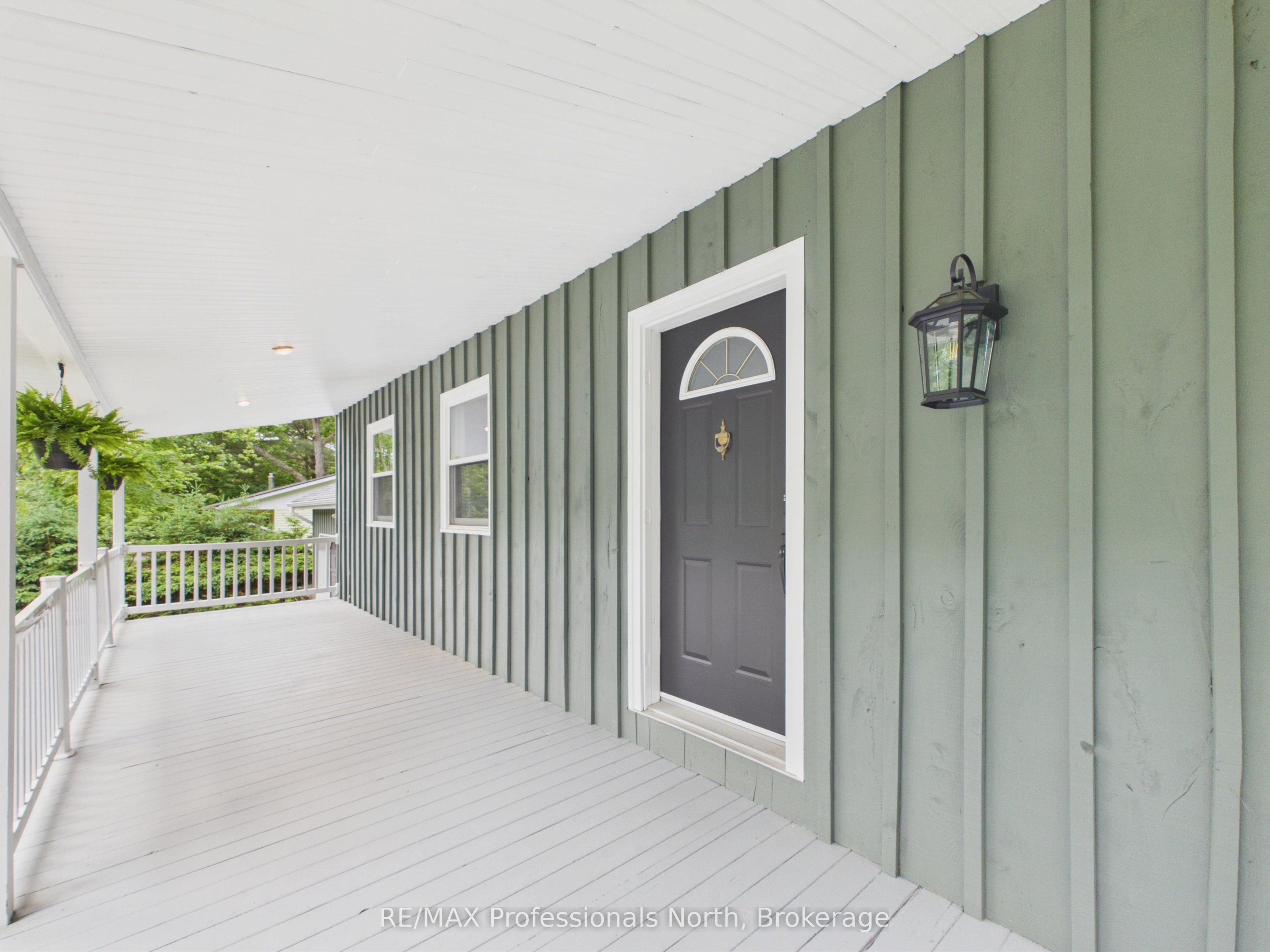 1130 Cedar Lane, Bracebridge, ON P1L 1L5 photo 4