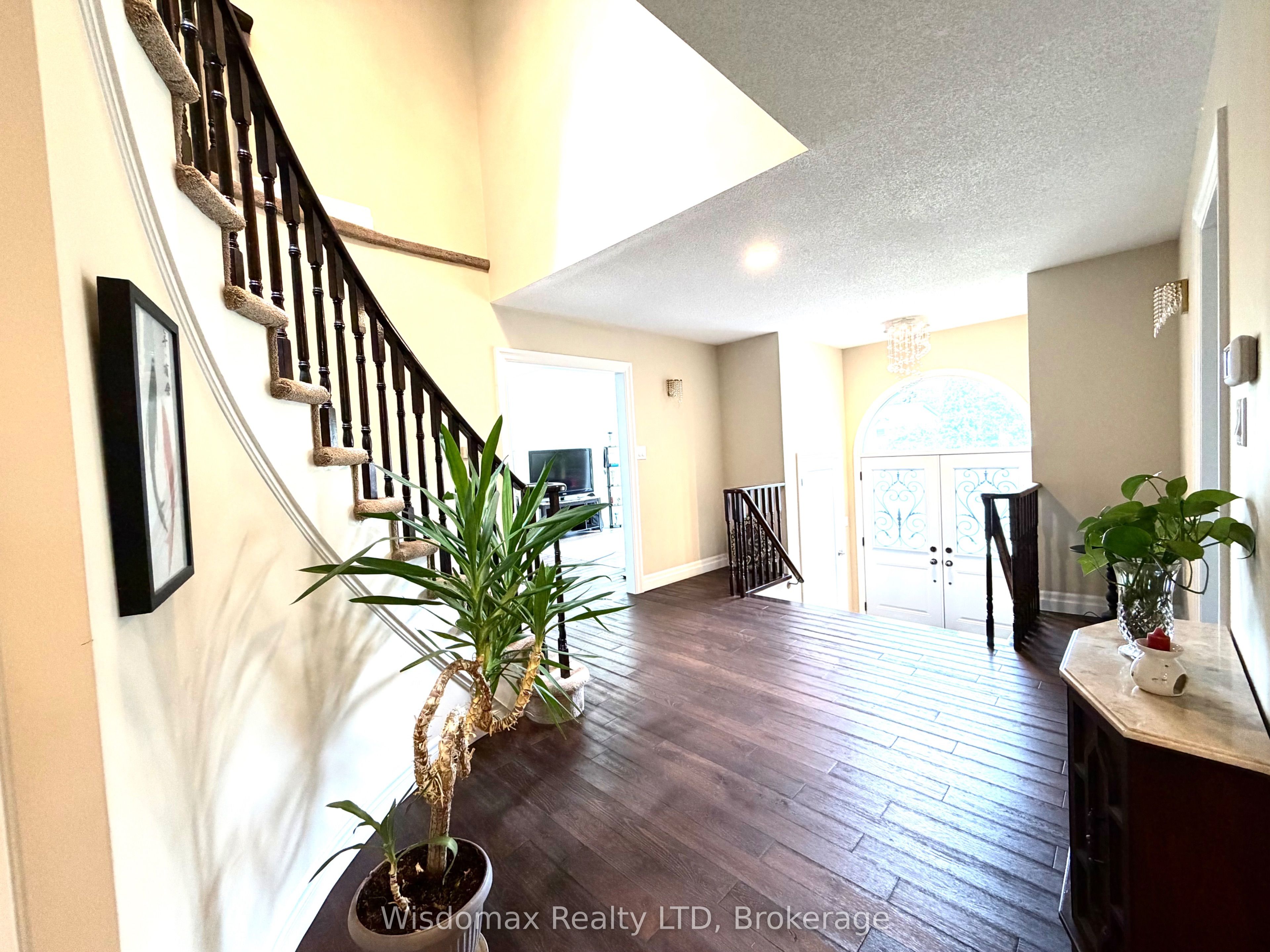 12 Sundrop Court, Hamilton, ON L9K 1G5 photo 4