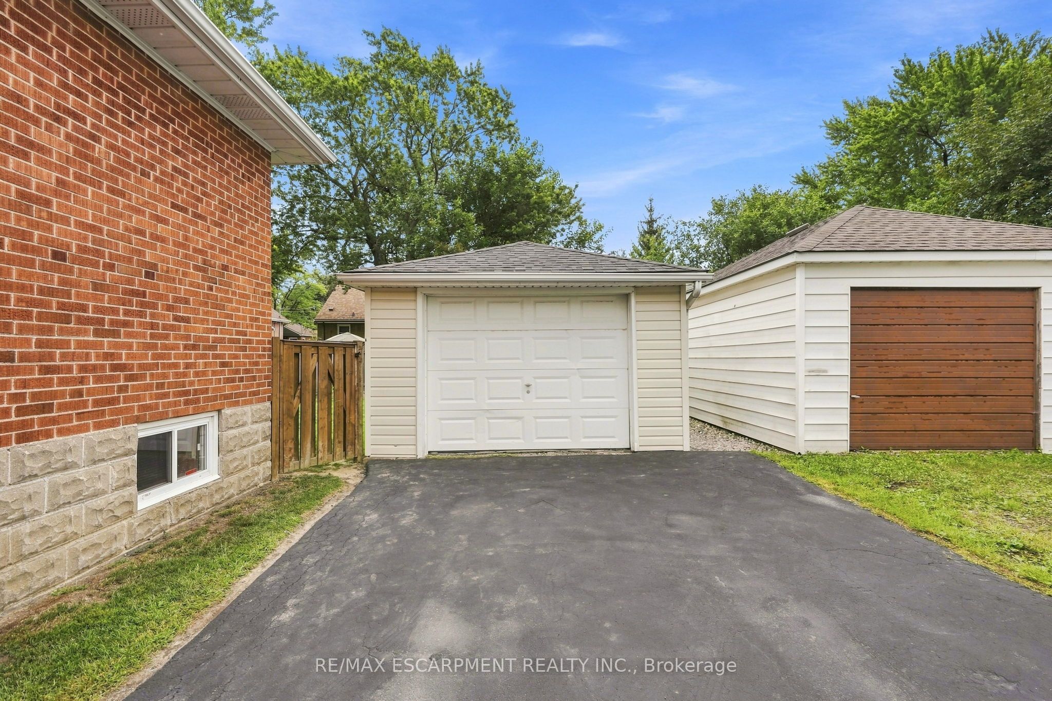 299 West 5th Street, Hamilton, ON L9C 3P2 photo 5
