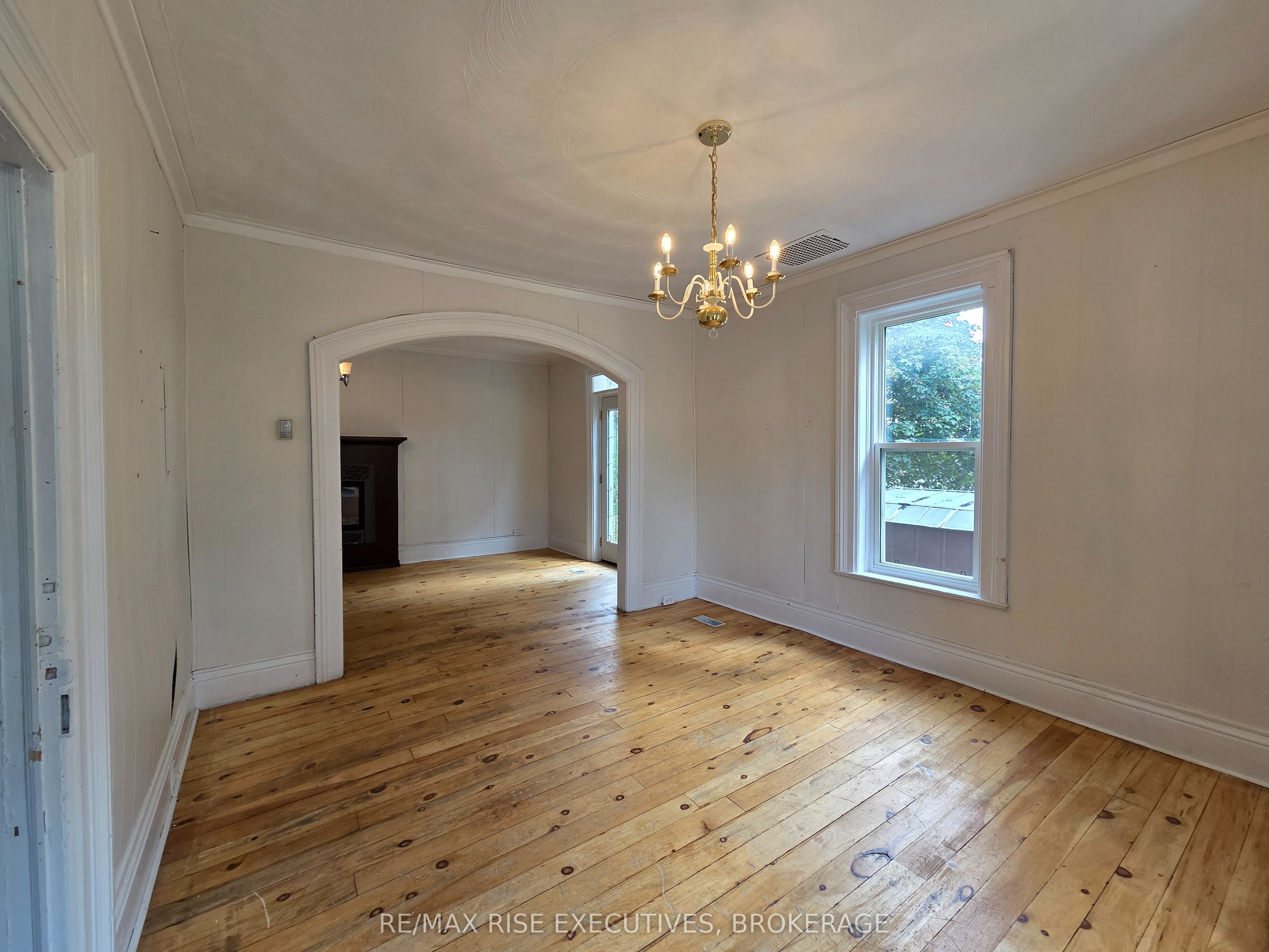 18 Stone Street, Belleville, ON K8P 1Z9 photo 4