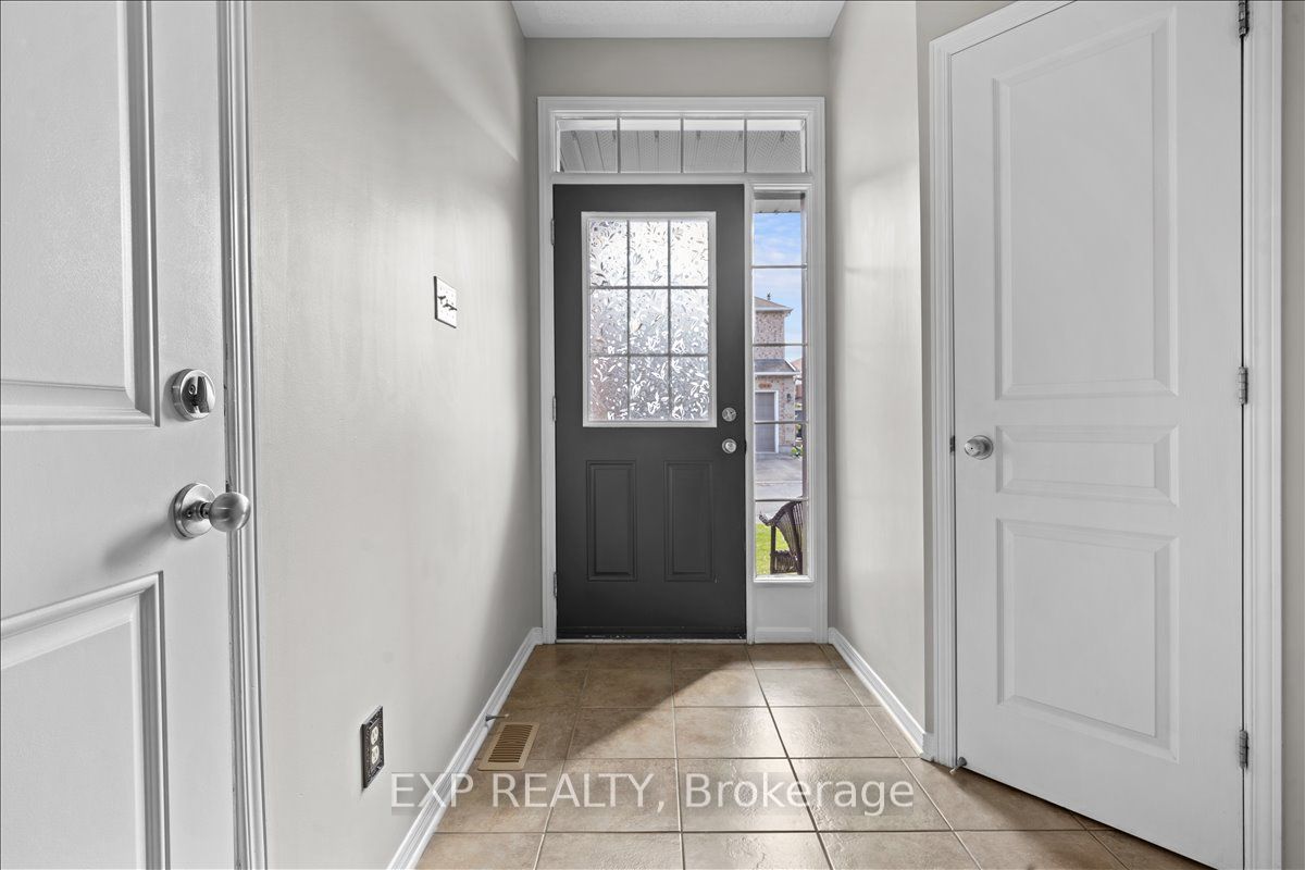 147 Destiny Private, Orleans - Cumberland and Area, ON K4A 0K6 photo 2