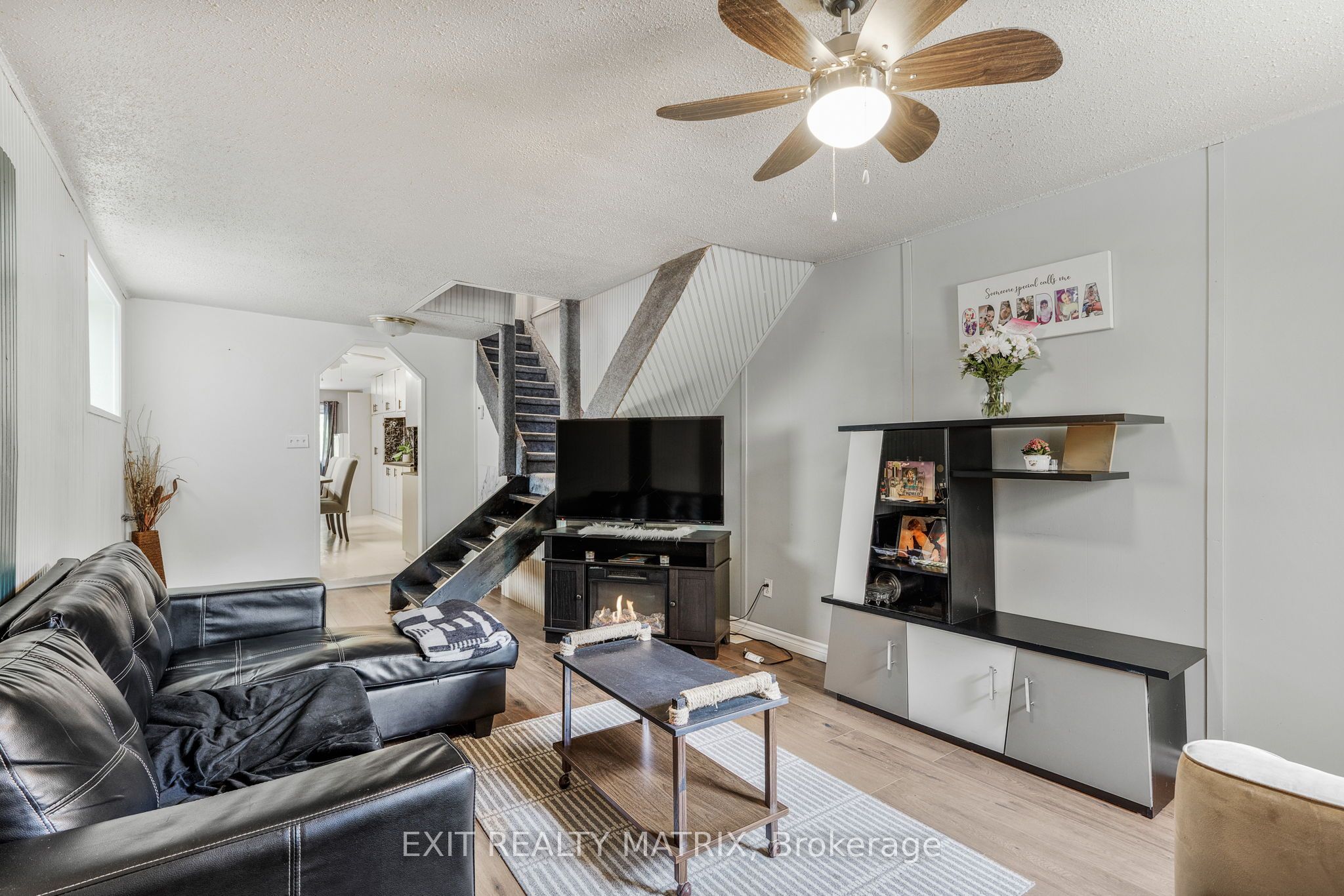 235-237 Guigues Avenue, Lower Town - Sandy Hill, ON K1N 5J3 photo 4