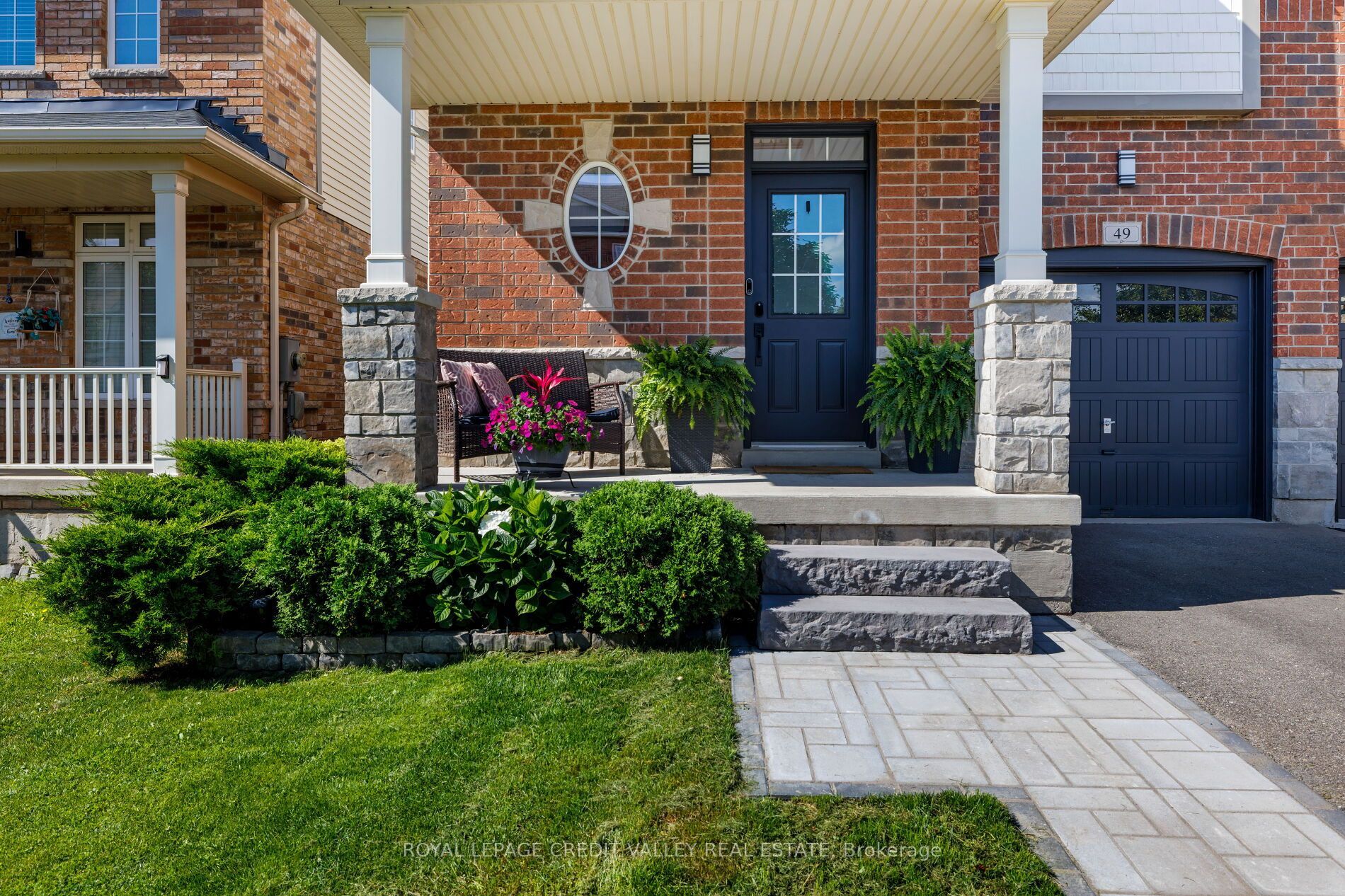 49 Bousfield Court, Hamilton, ON L8B 0T3 photo 3