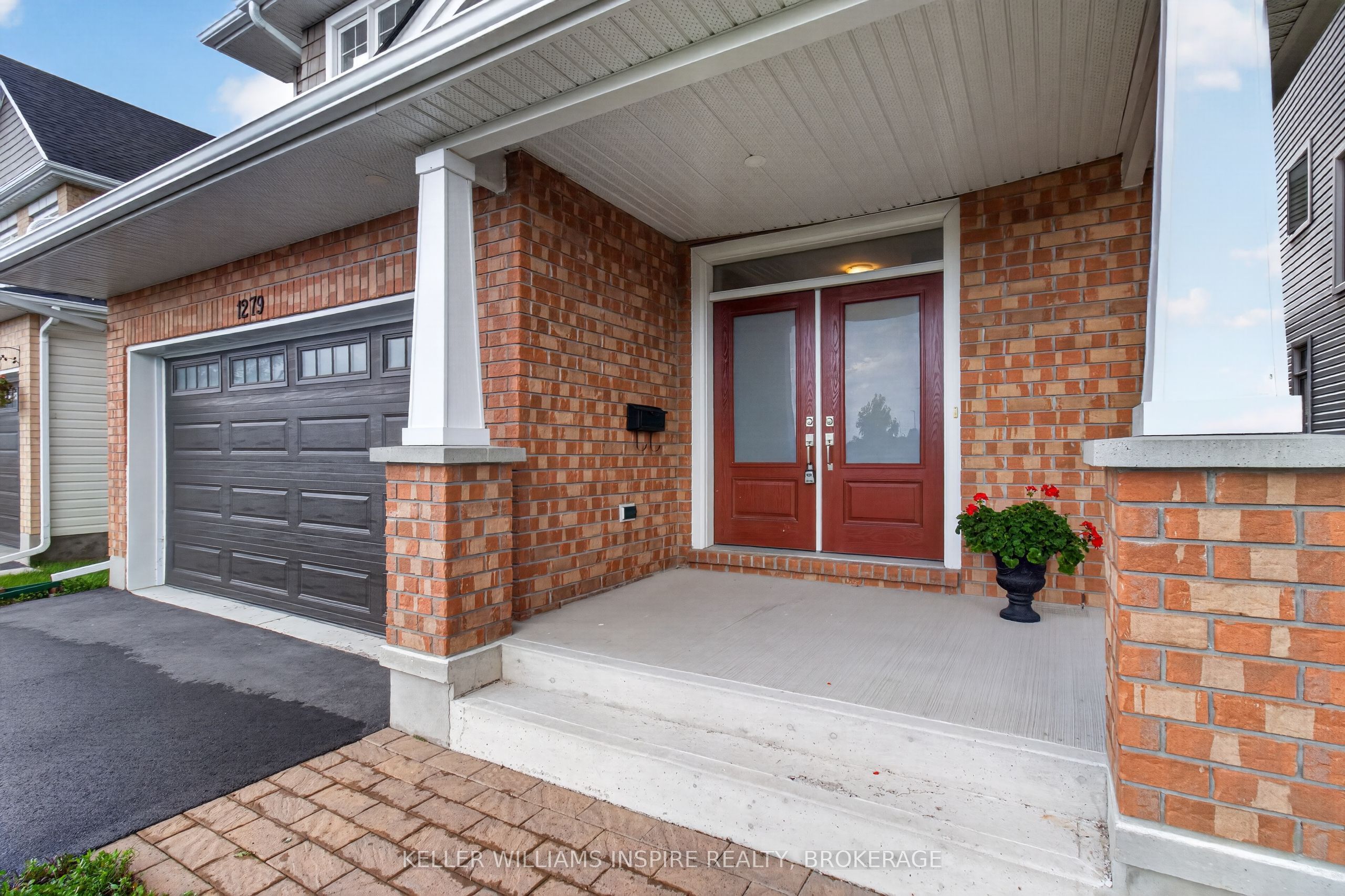 1279 Wheathill Street, Kingston, ON K7M 0H4 photo 2