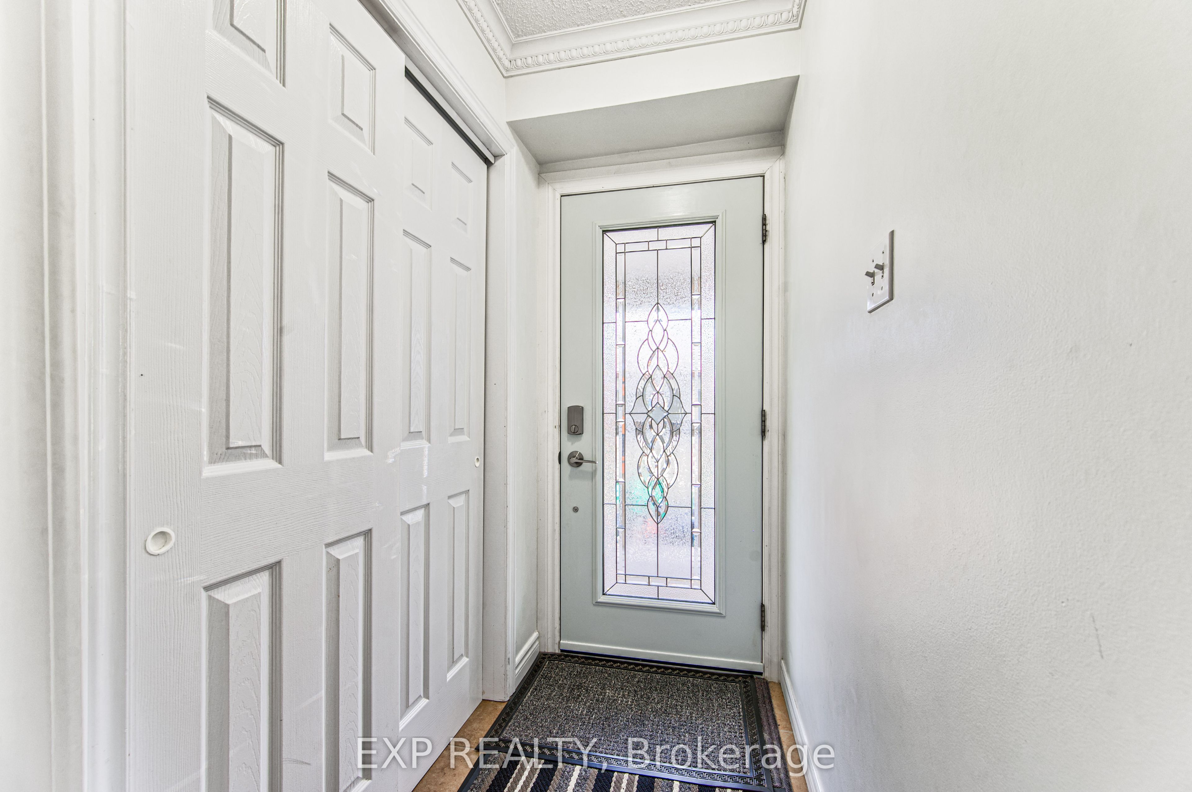 98 Monteagle Crescent, Kitchener, ON N2N 1N1 photo 4