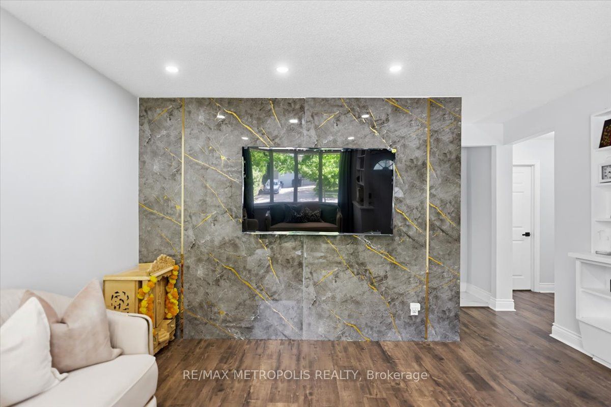 615 Dogwood Lane, Waterloo, ON N2L 4Y2 photo 3