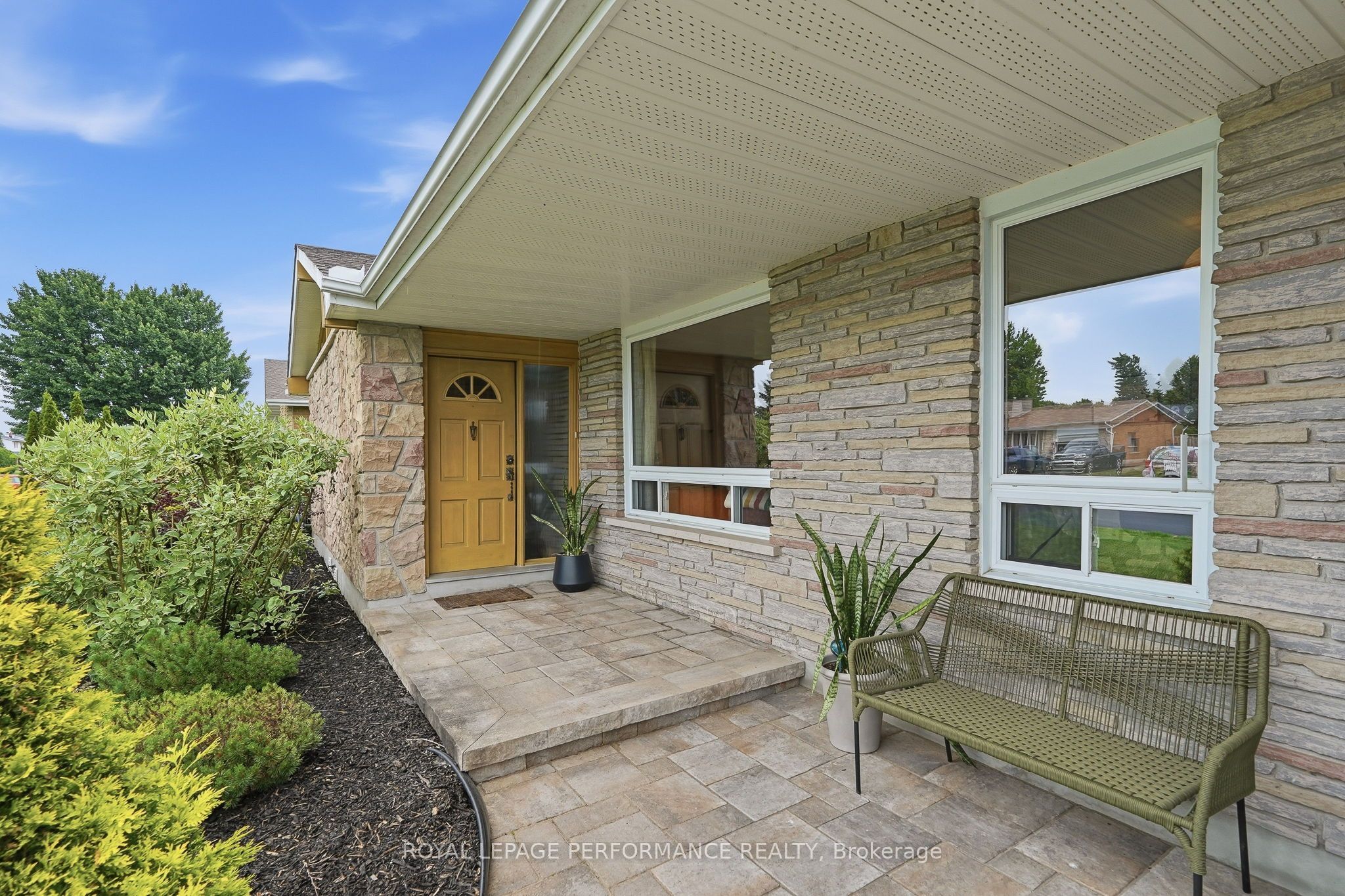 119 Centenaire Street, Russell, ON K0A 1W0 photo 2