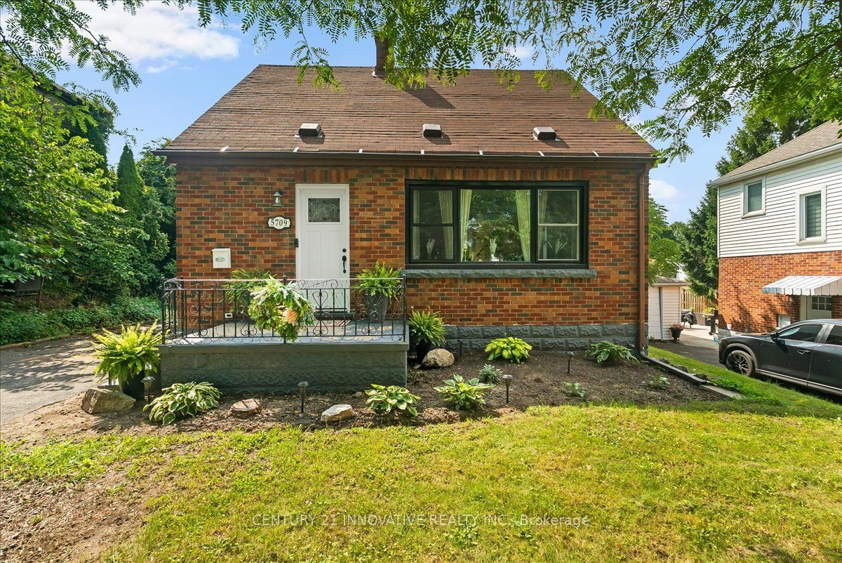 5709 Hanan Avenue, Niagara Falls, ON L2G 4E7 photo 2