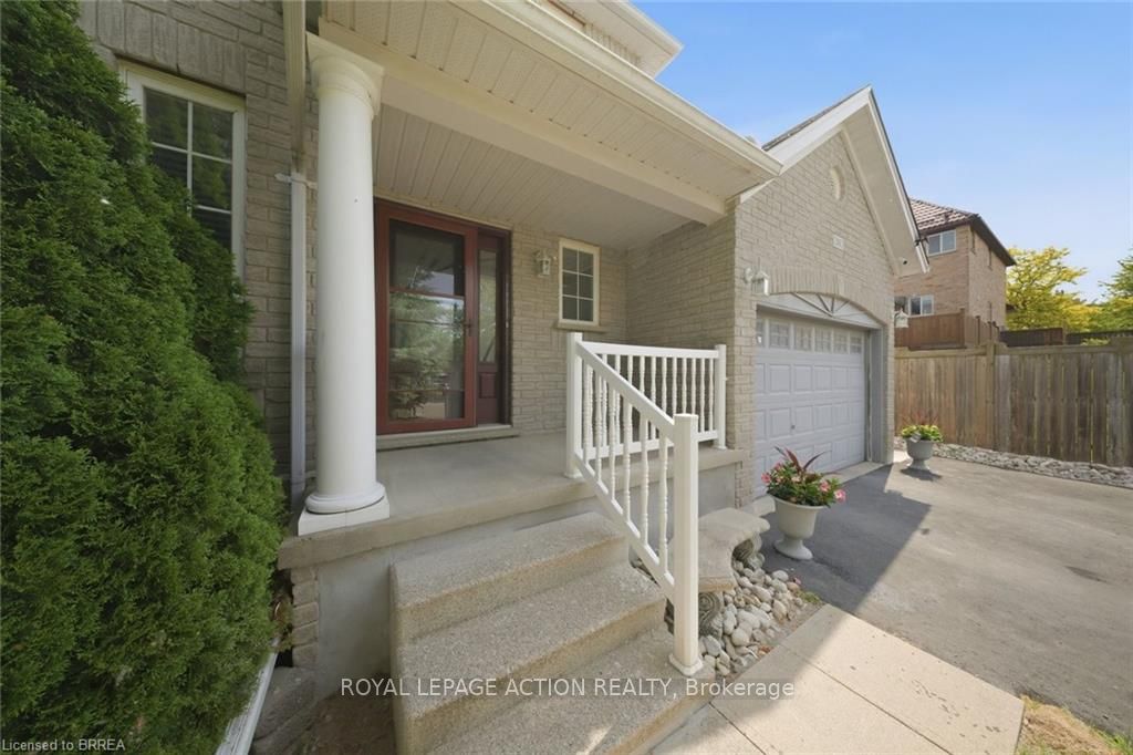 20 Melran Drive, Cambridge, ON N3C 4C1 photo 3