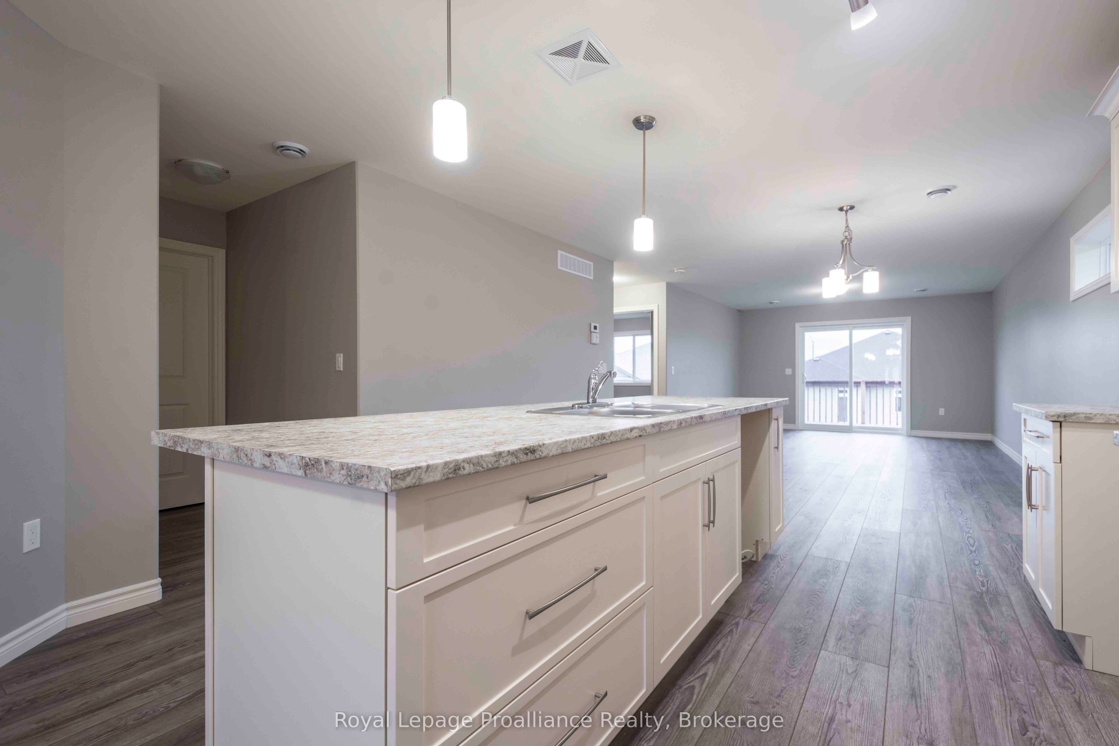 45 Dewal Place, Belleville, ON K8P 0H3 photo 5
