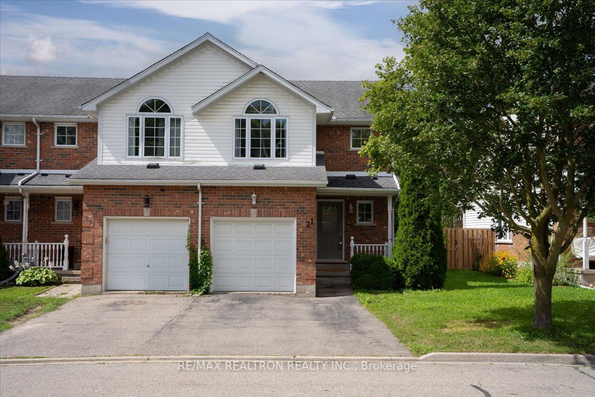 21 Brandy Crescent, Kitchener, ON N2B 3W8