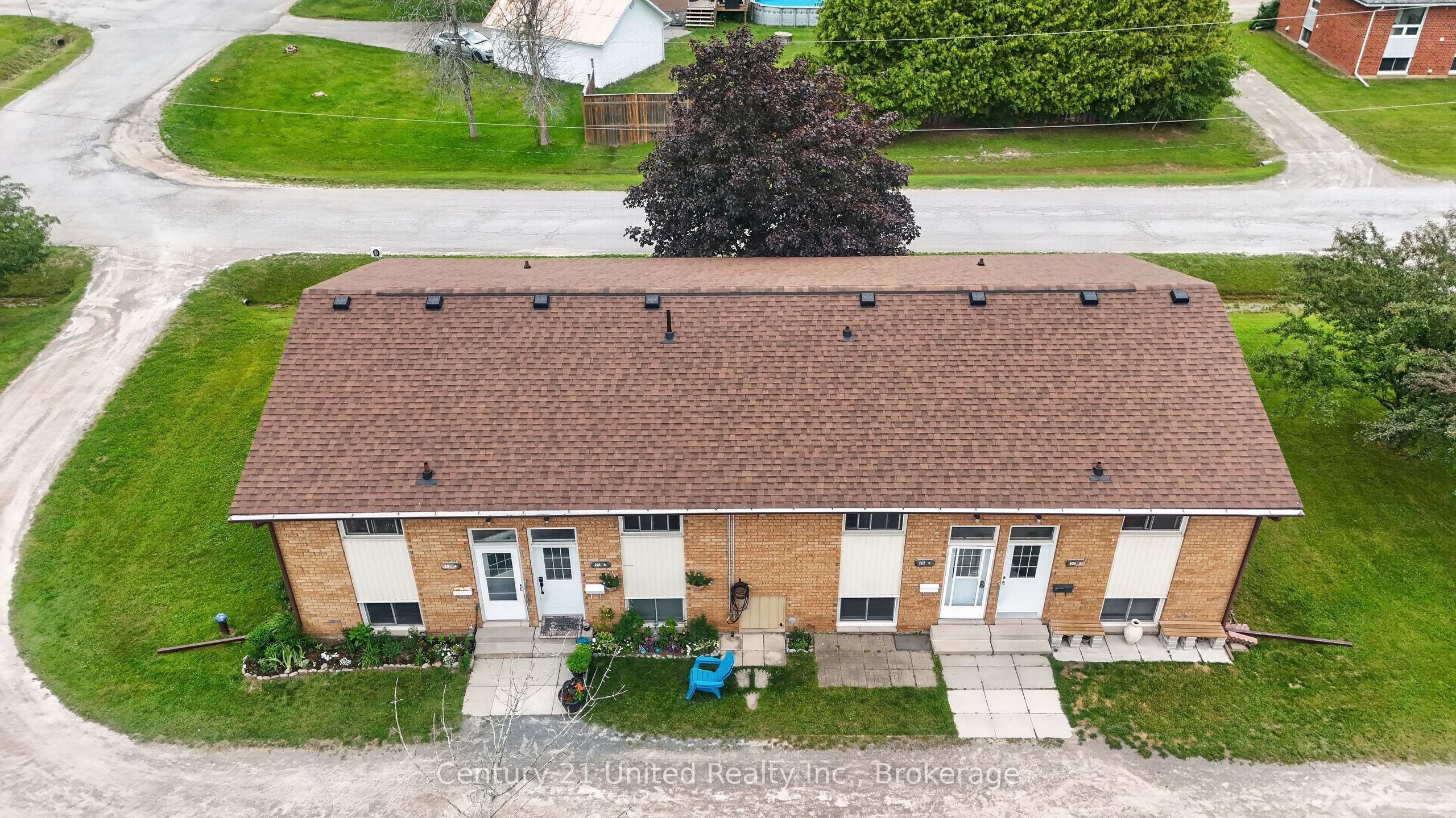 101 Rita Crescent 25, Kawartha Lakes, ON K0L 2W0 photo 2