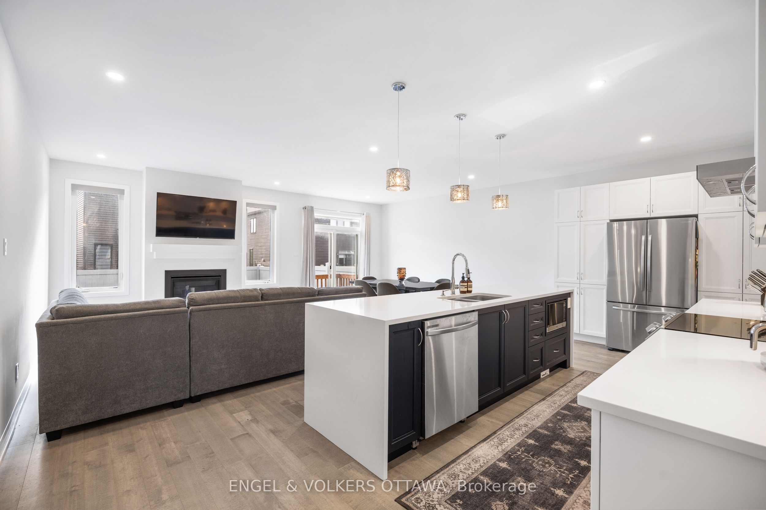 777 Coast Circle, Manotick - Kars - Rideau Twp and Area, ON K4M 0N5 photo 5