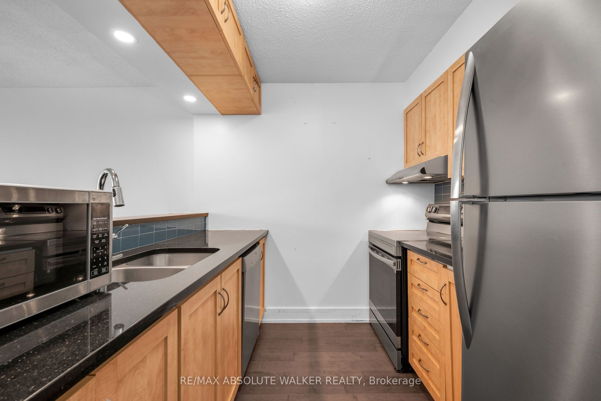 154 Nelson Street 902, Lower Town - Sandy Hill, ON K1N 7R5 photo 3