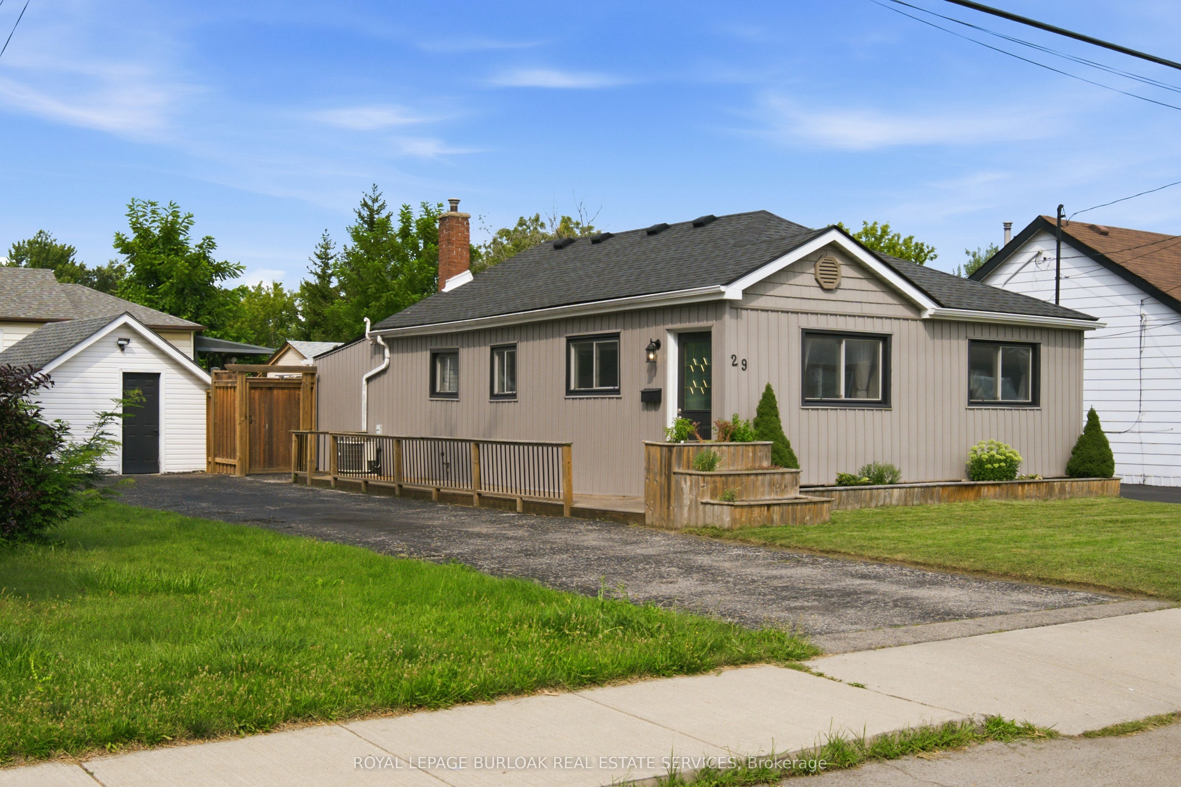 29 Hixon Road, Hamilton, ON L8K 2B8
