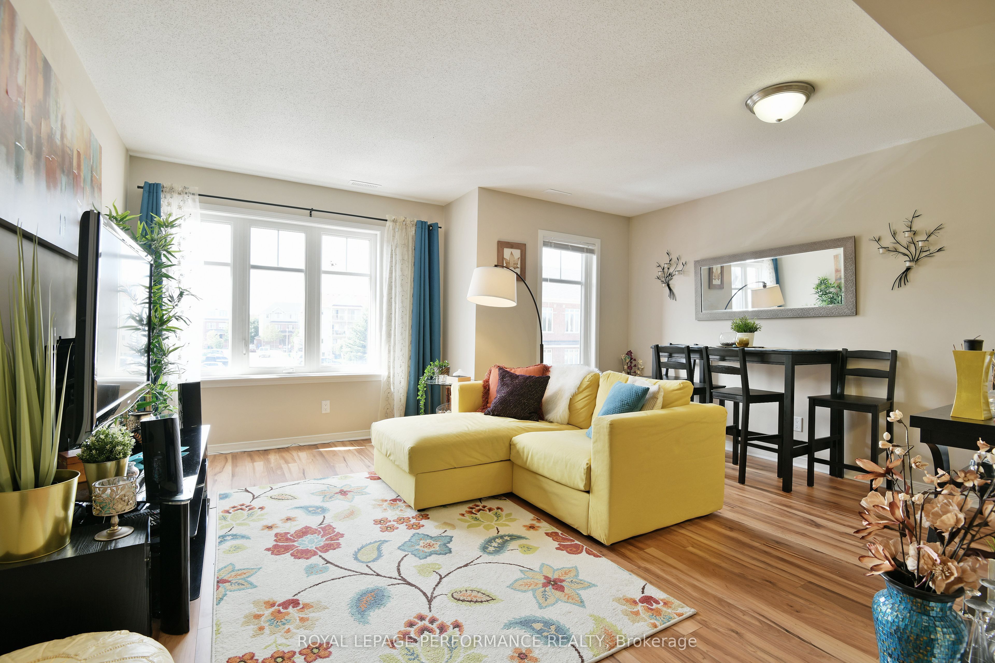 125 Keltie Private 1, Barrhaven, ON K2J 0A1 photo 4