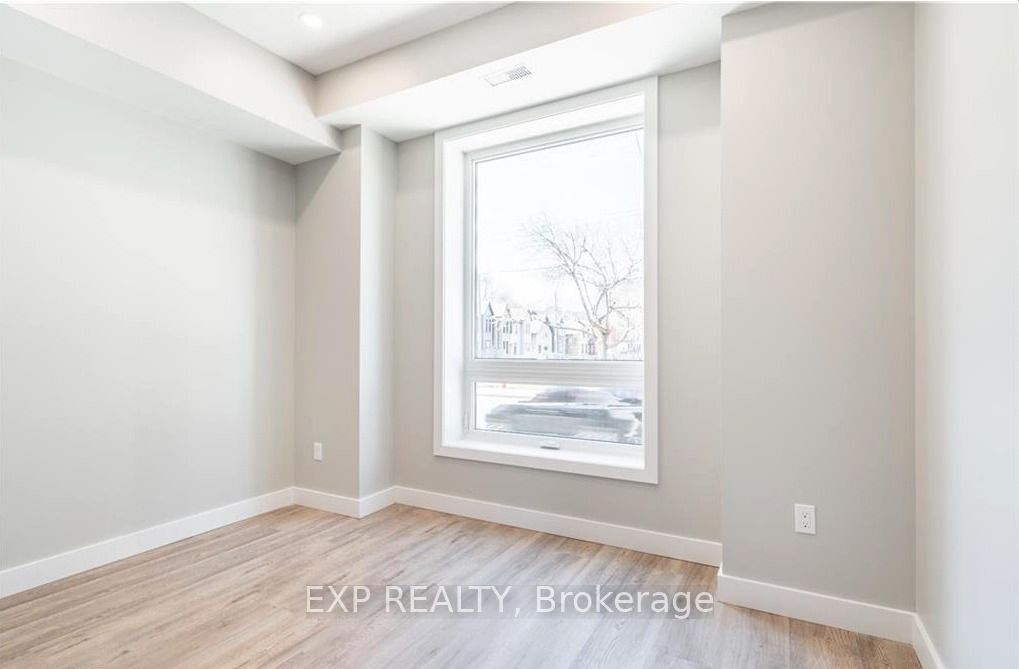 104 N Wellington Street N 2, Hamilton, ON L8R 1N3