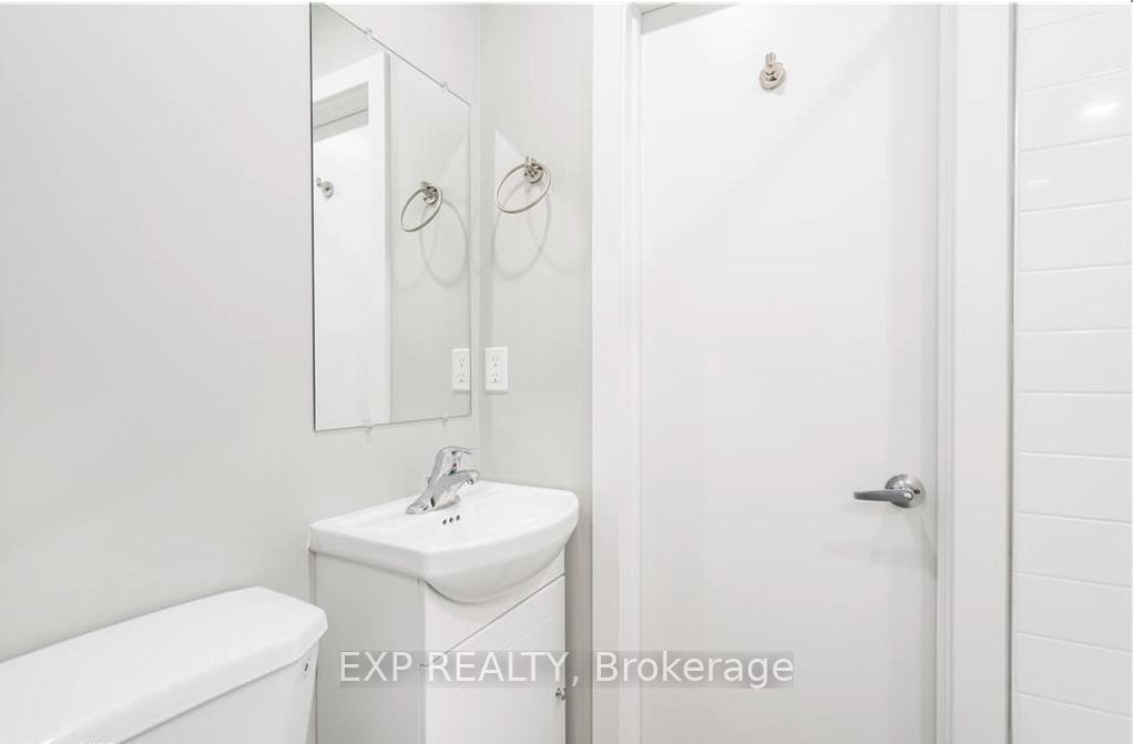 104 N Wellington Street N 2, Hamilton, ON L8R 1N3 photo 4